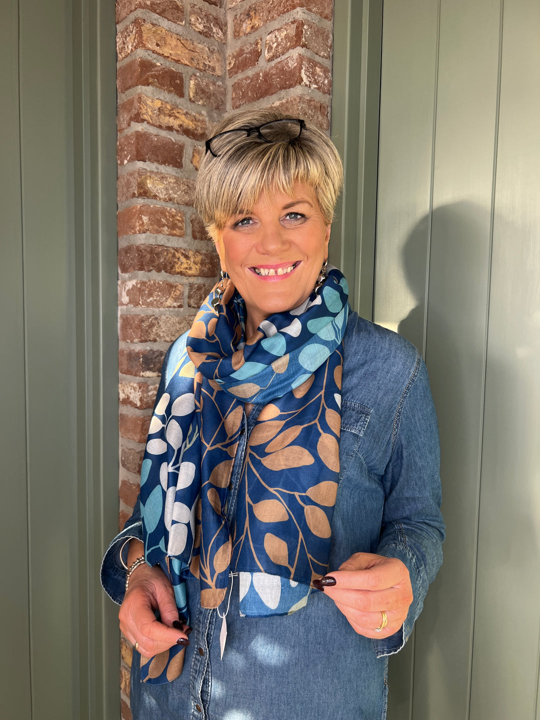 Sophie Leafy Branches Scarf In Navy