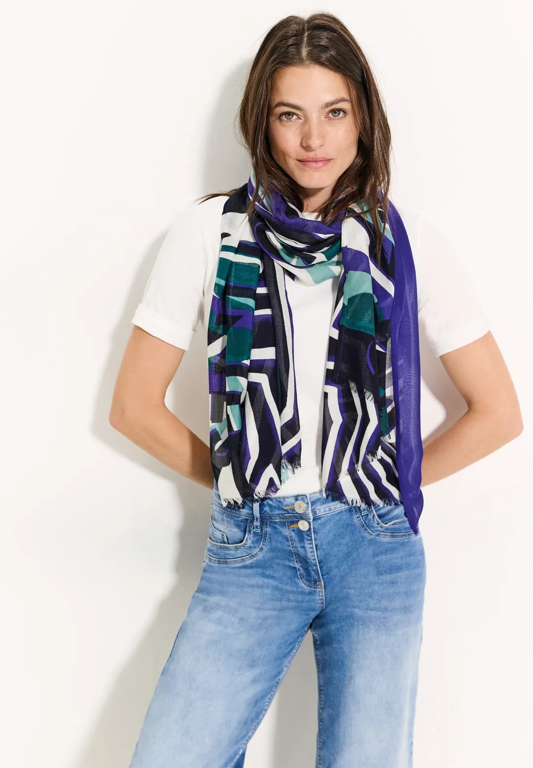 Cecil Printed Scarf In Universal Blue