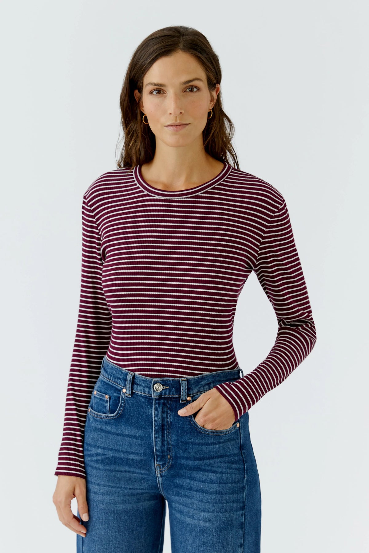 Striped top in dark red & white