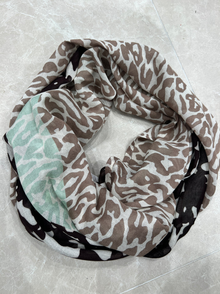 Cecil Print Loop Snood In Taupe