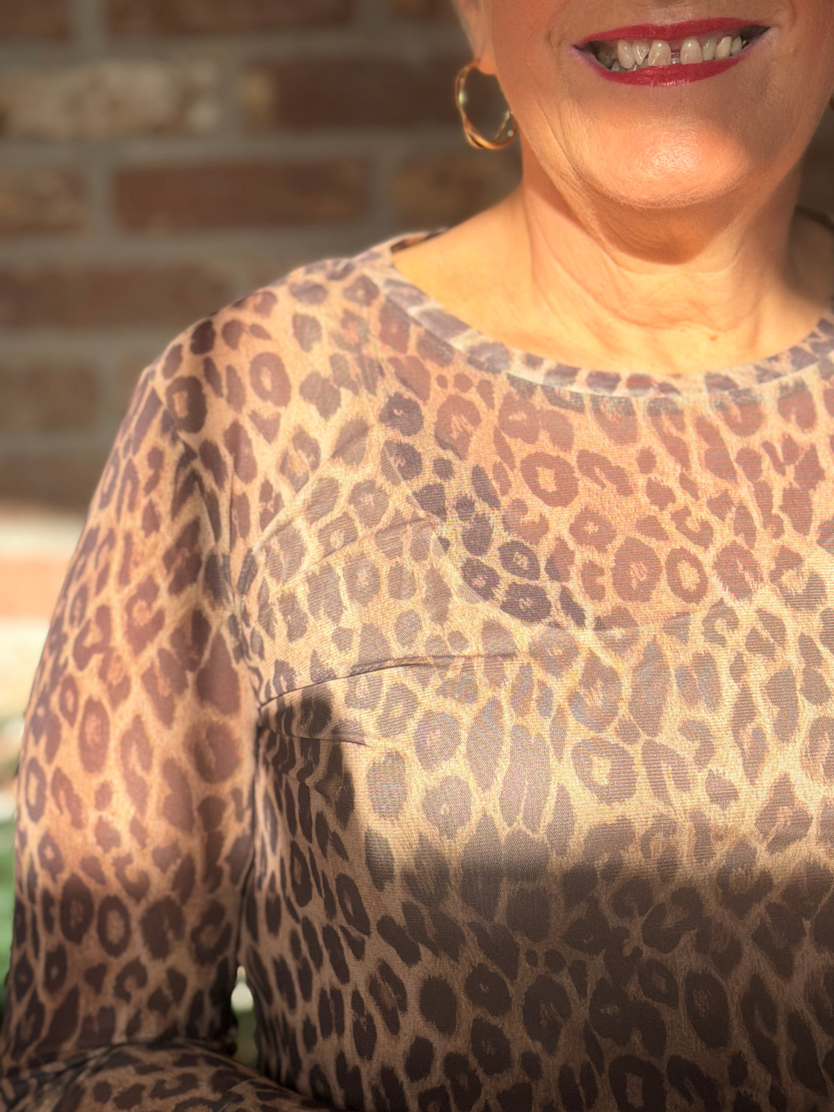 Nulionis top in tigers eye