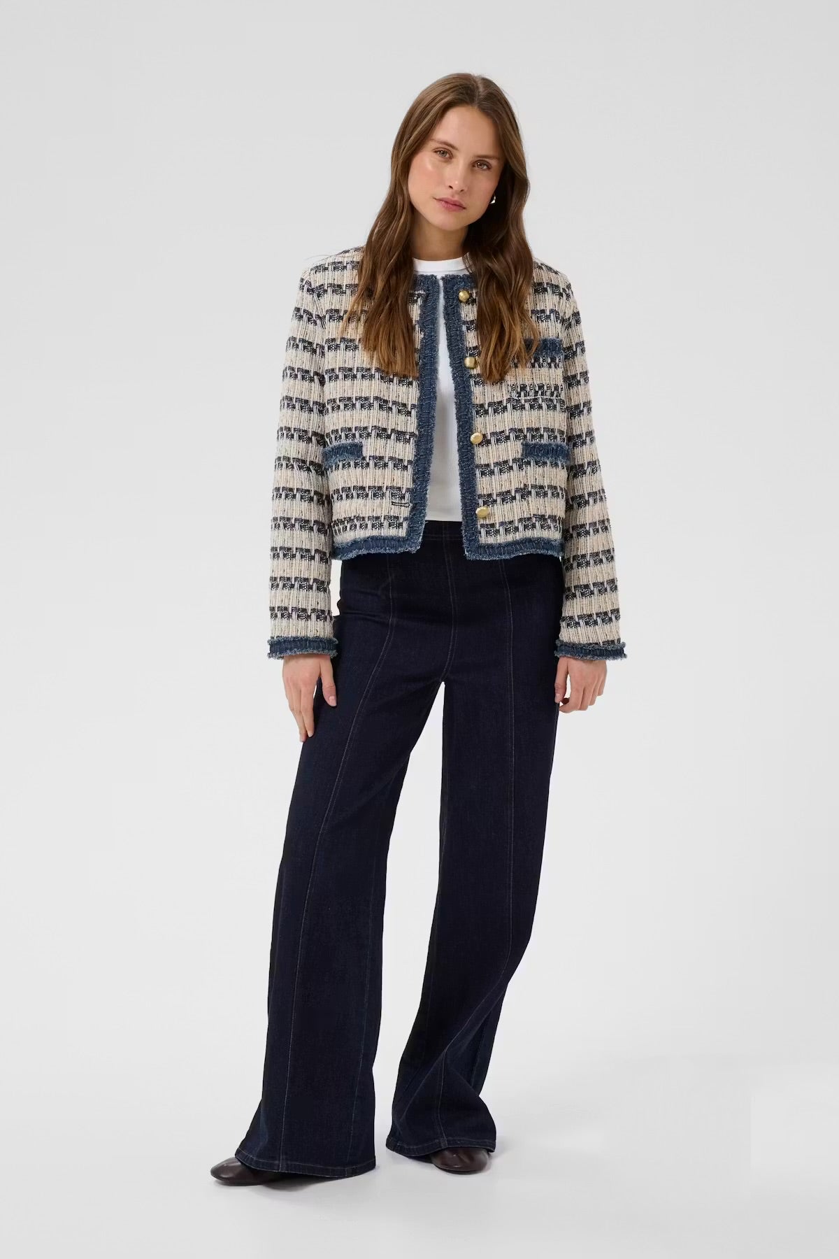 Patterned short jacket in Navy multi