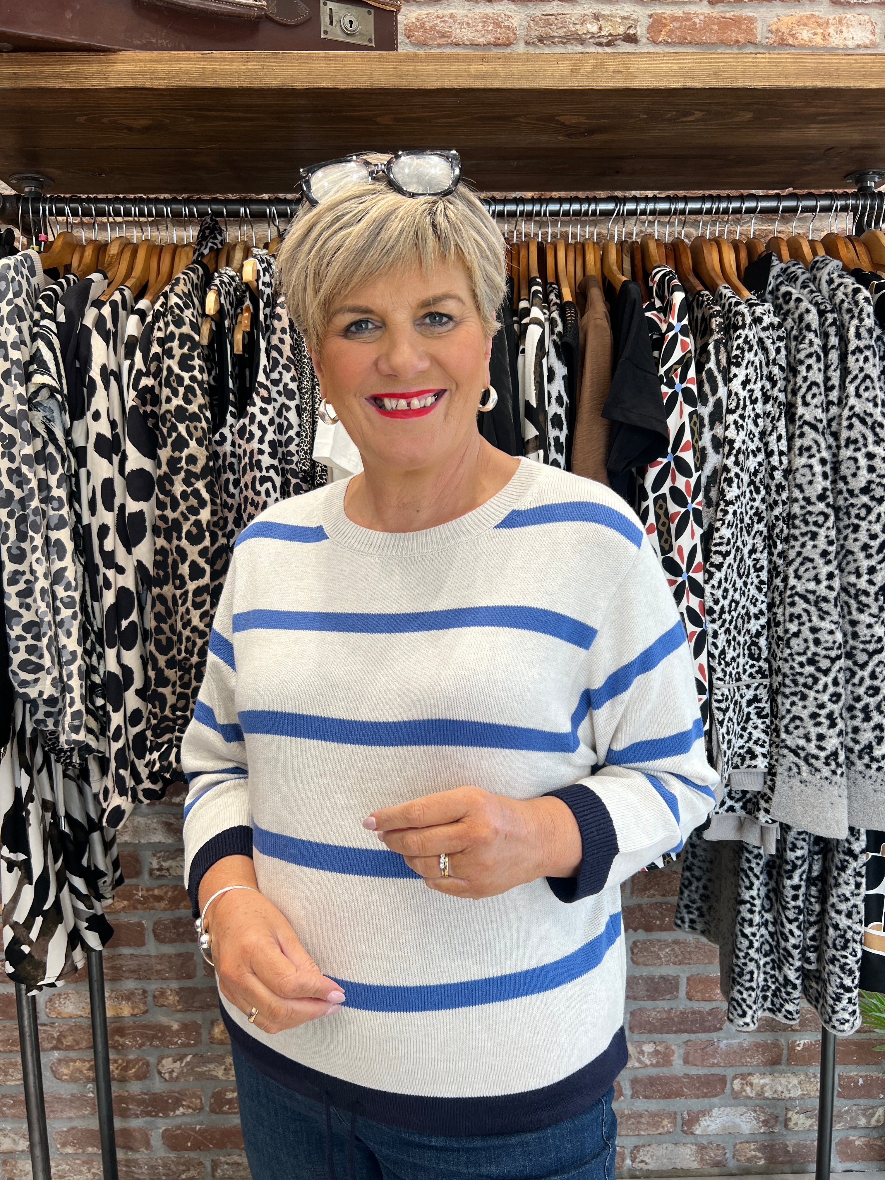 Oui Stripe Pullover In Off White & Blue