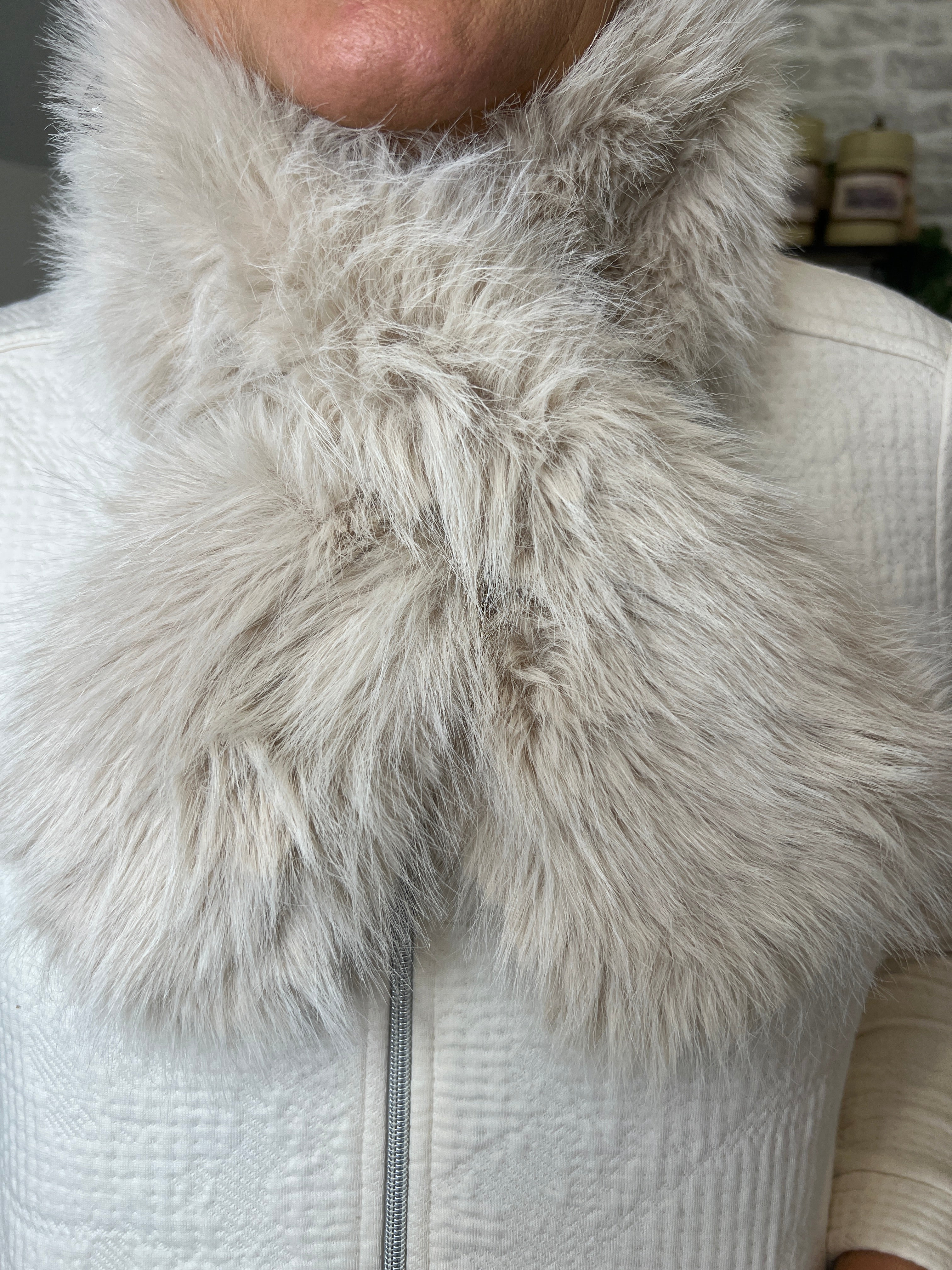 Olivia Looped Faux Fur Scarf in Cream