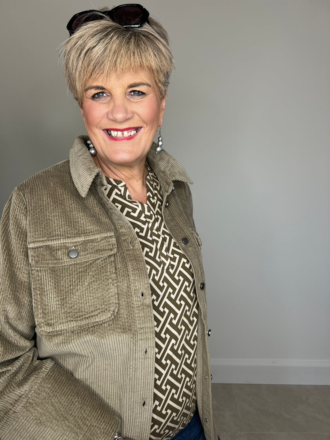 Culture Cubaela Cord Jacket In Timber Wolf