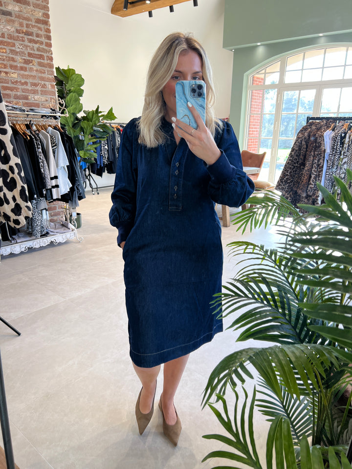 Culture Cuhilka Denim Dress In Rinse Wash
