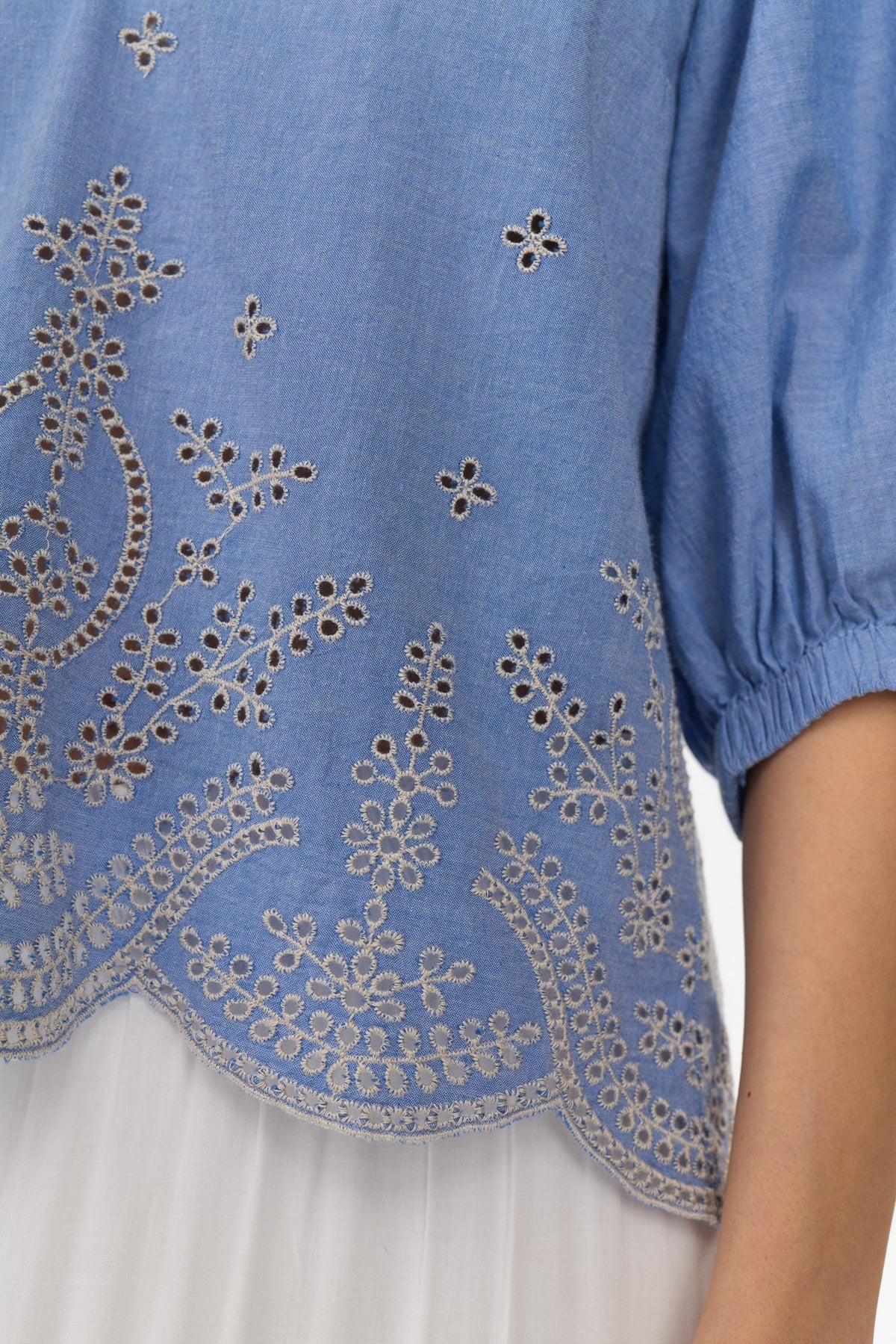 Nümph Nuwiveca Blouse In Denim Blue