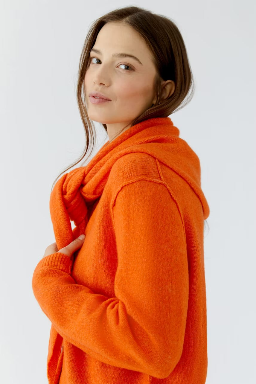 Triangle scarf in orange