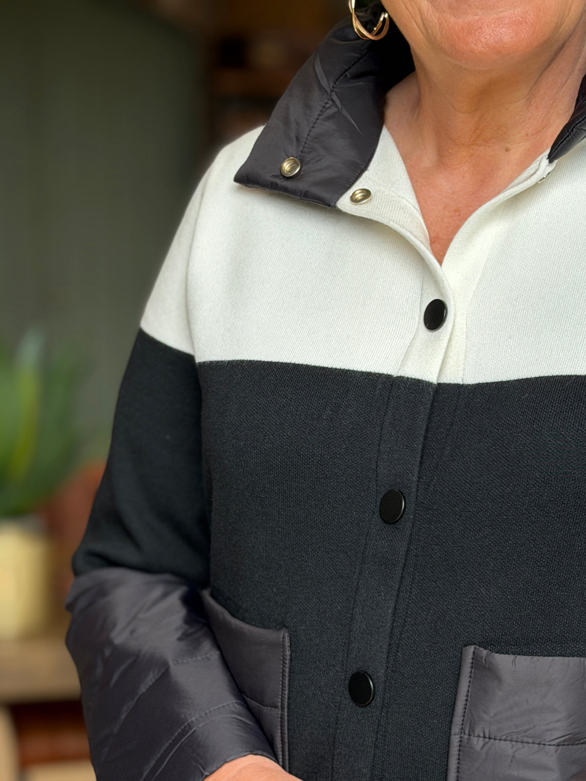 Two tone jacket in black & white