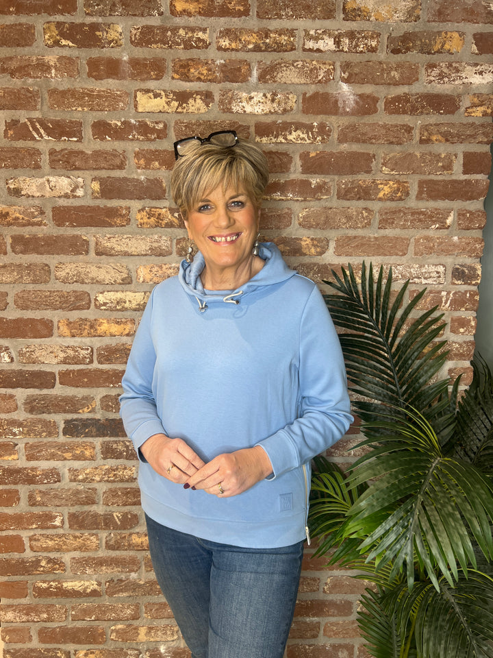 Cecil Hoodie With Zipper Details In Cloud Blue