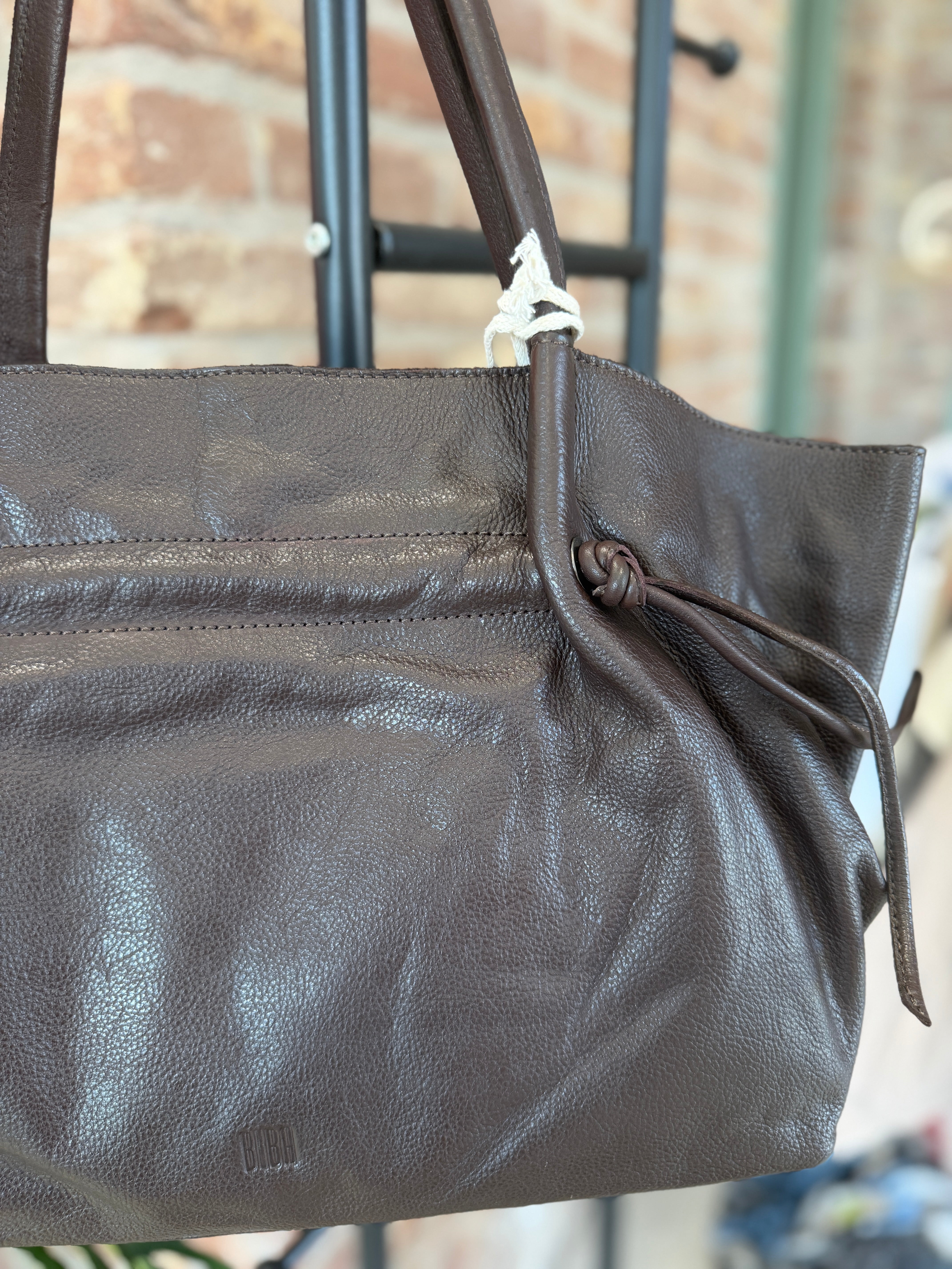 BIBA leather Brumley shoulder bag in Aubergine