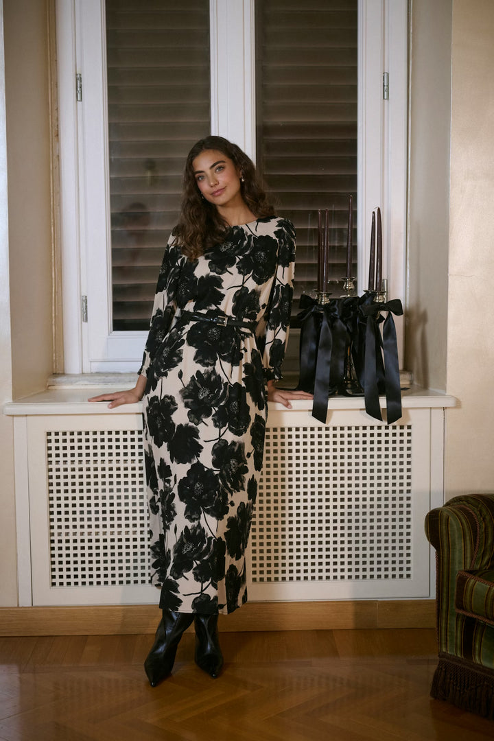 Culture Floral Pattern Dress In Black & Off White