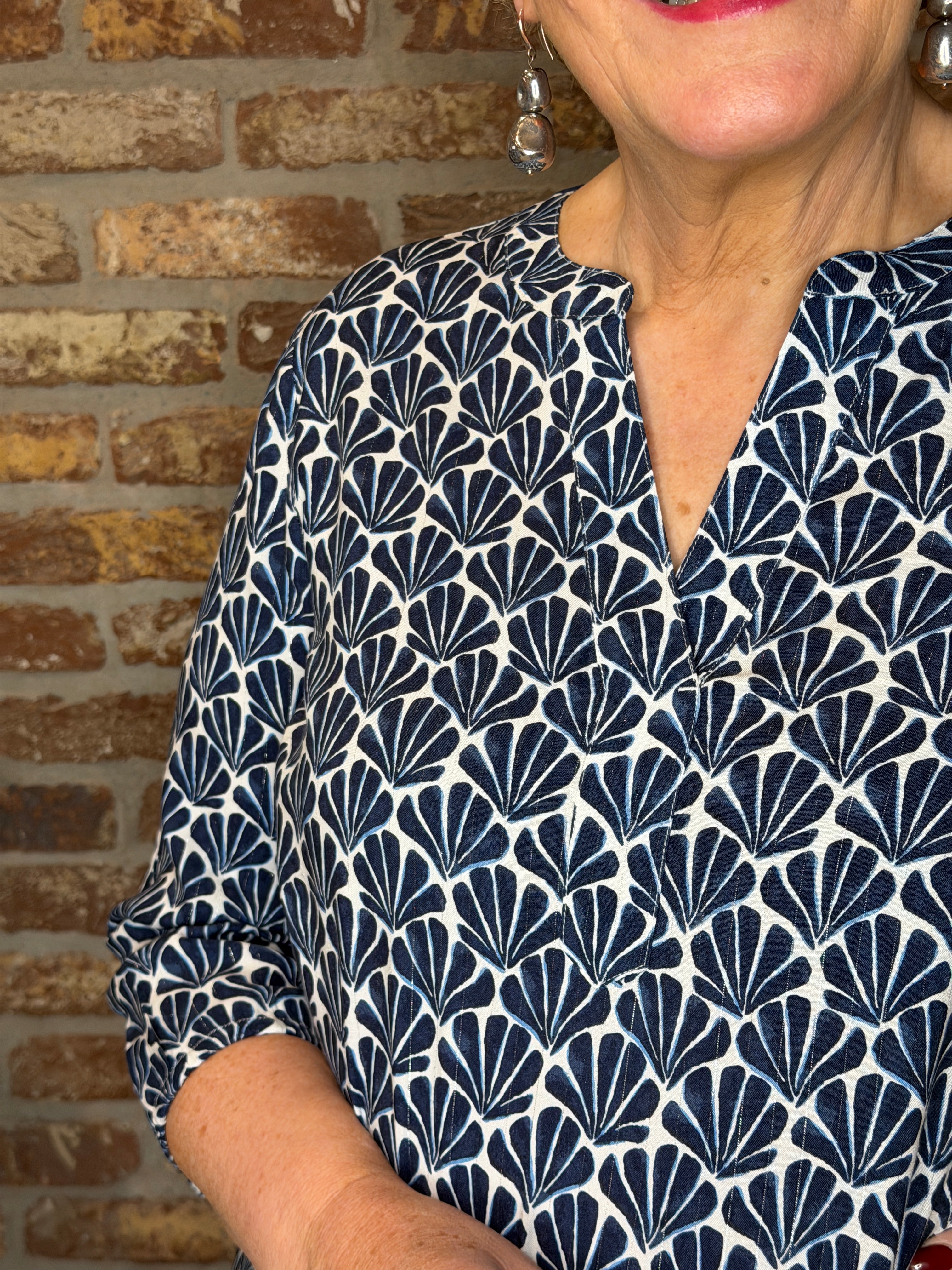 Cecil v-neck print Blouse In Universal Blue