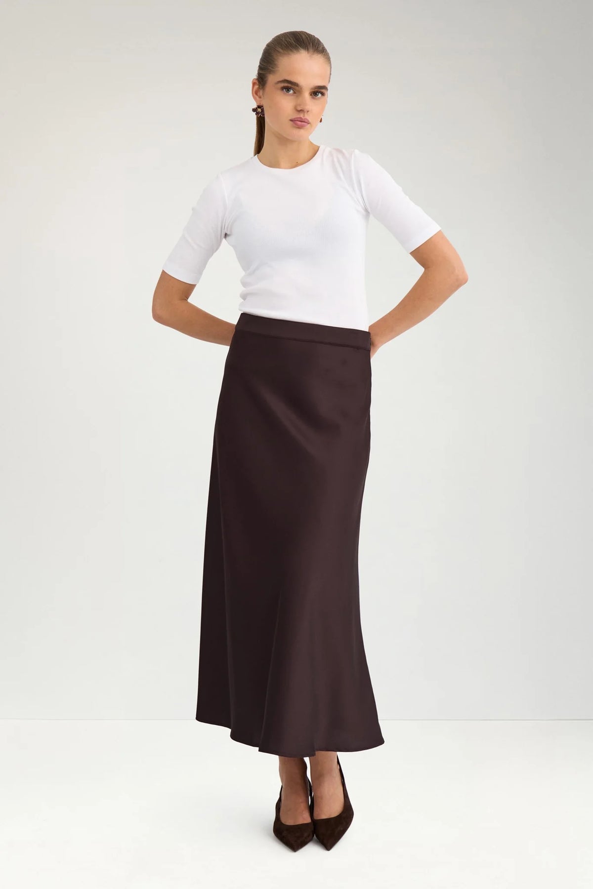 Nuamelia skirt in chocolate plum