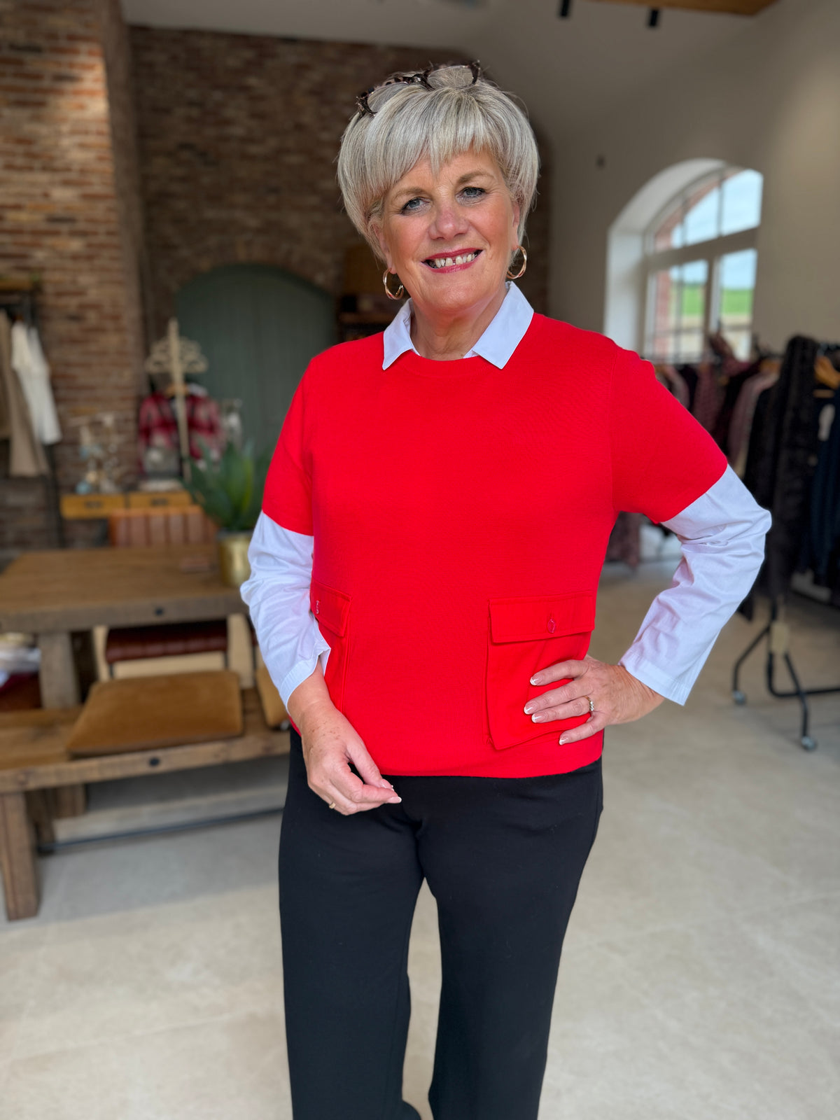 Two pocket knit in red