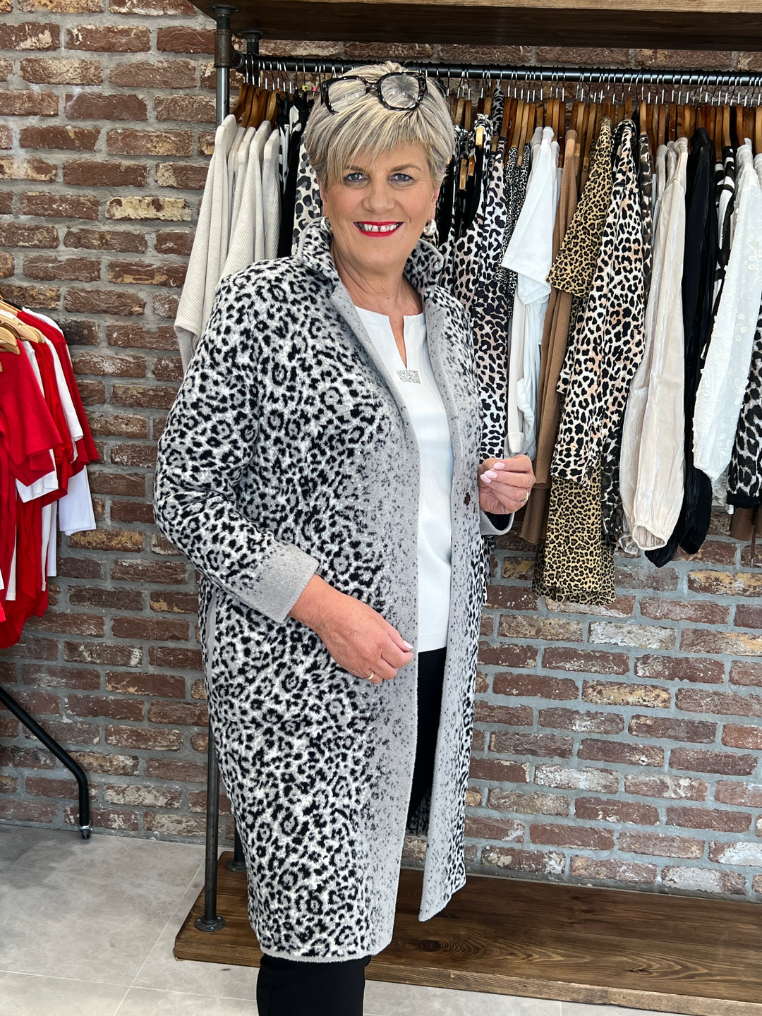 Monari Knitted Cardigan With Leopard Pattern In Griege