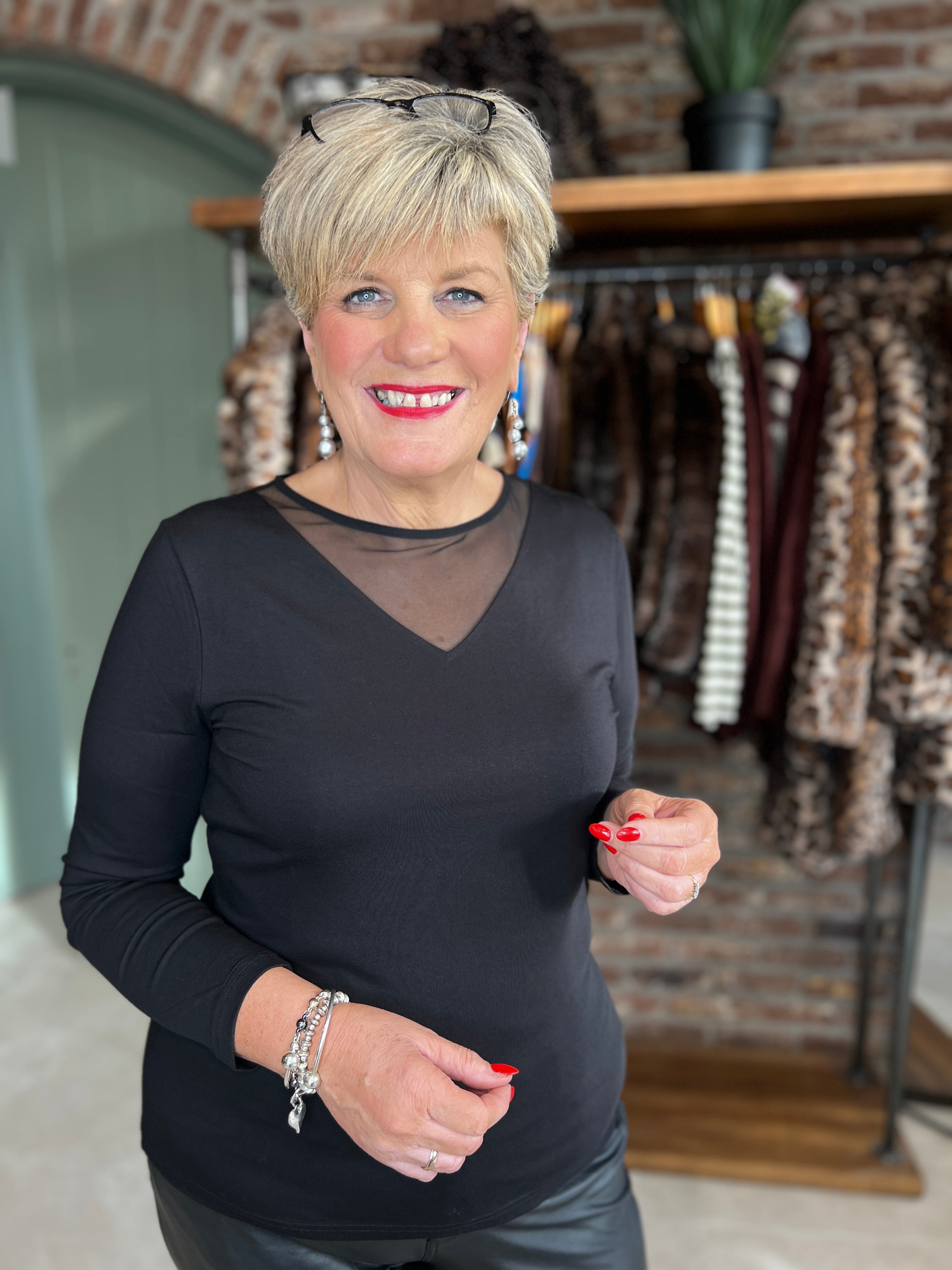 Street One Top With Mesh In Black