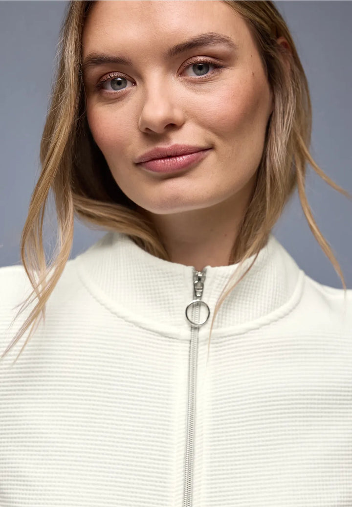 Street One Zipper Jacket In Off White