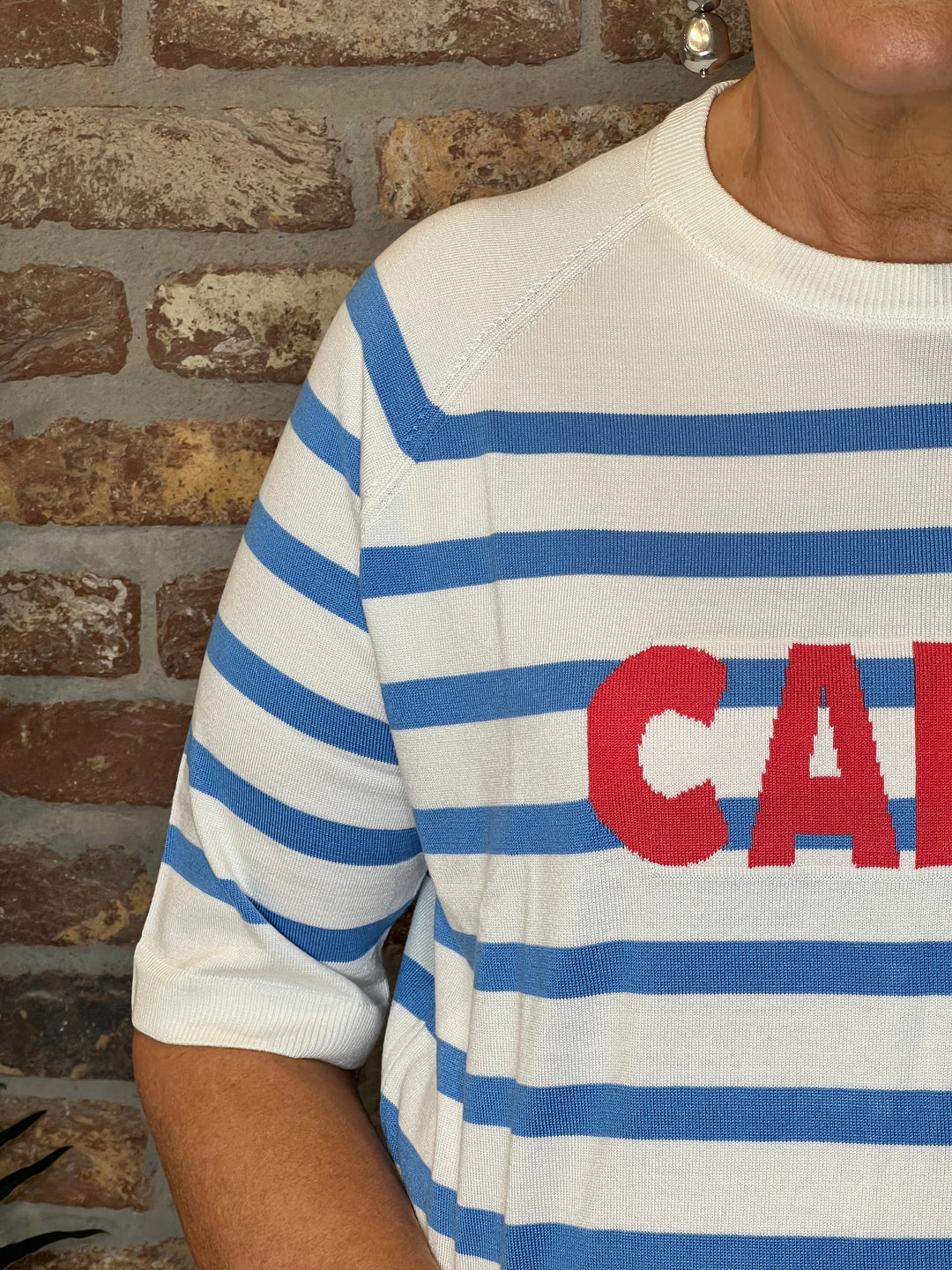 Milano Italy Roma Pullover In Off white & Blue