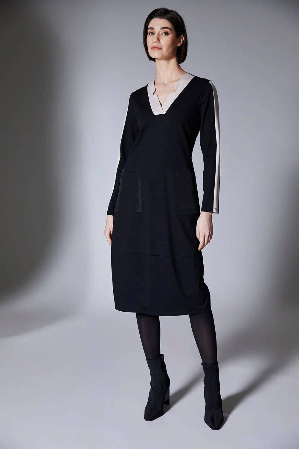 Peruzzi Side Striped Dress In Black