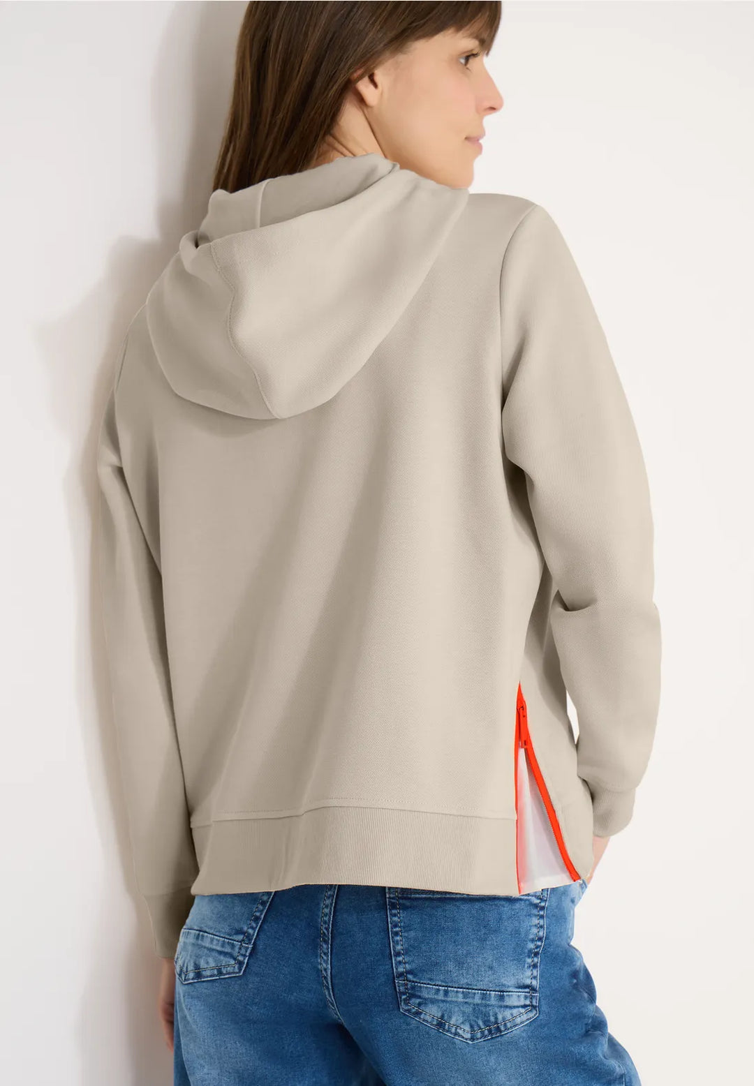 Cecil Hoodie With Zipper Details In Pearl Beige