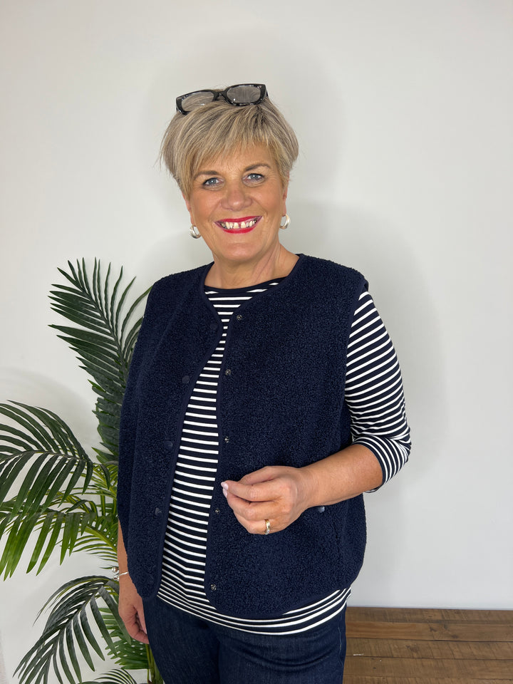 Cecil Curly Vest In Navy