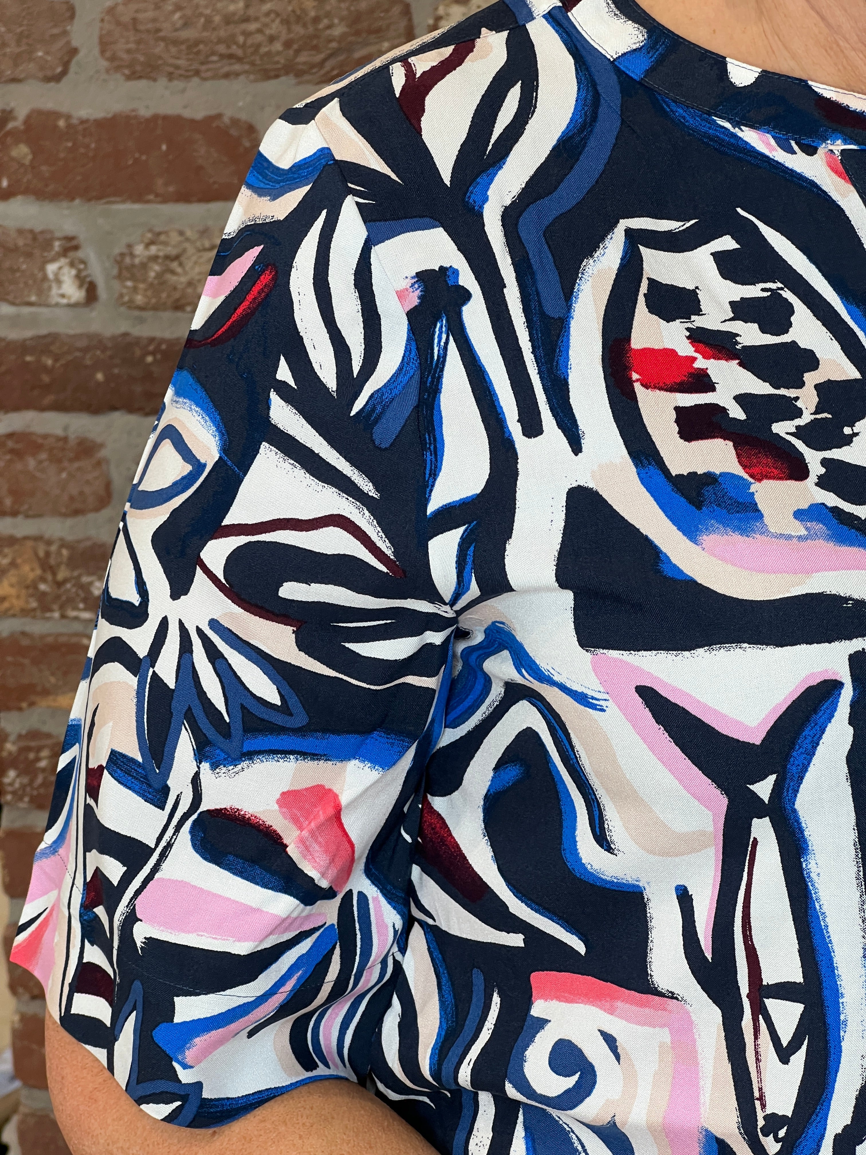 Cecil split neck print blouse In Universal Blue