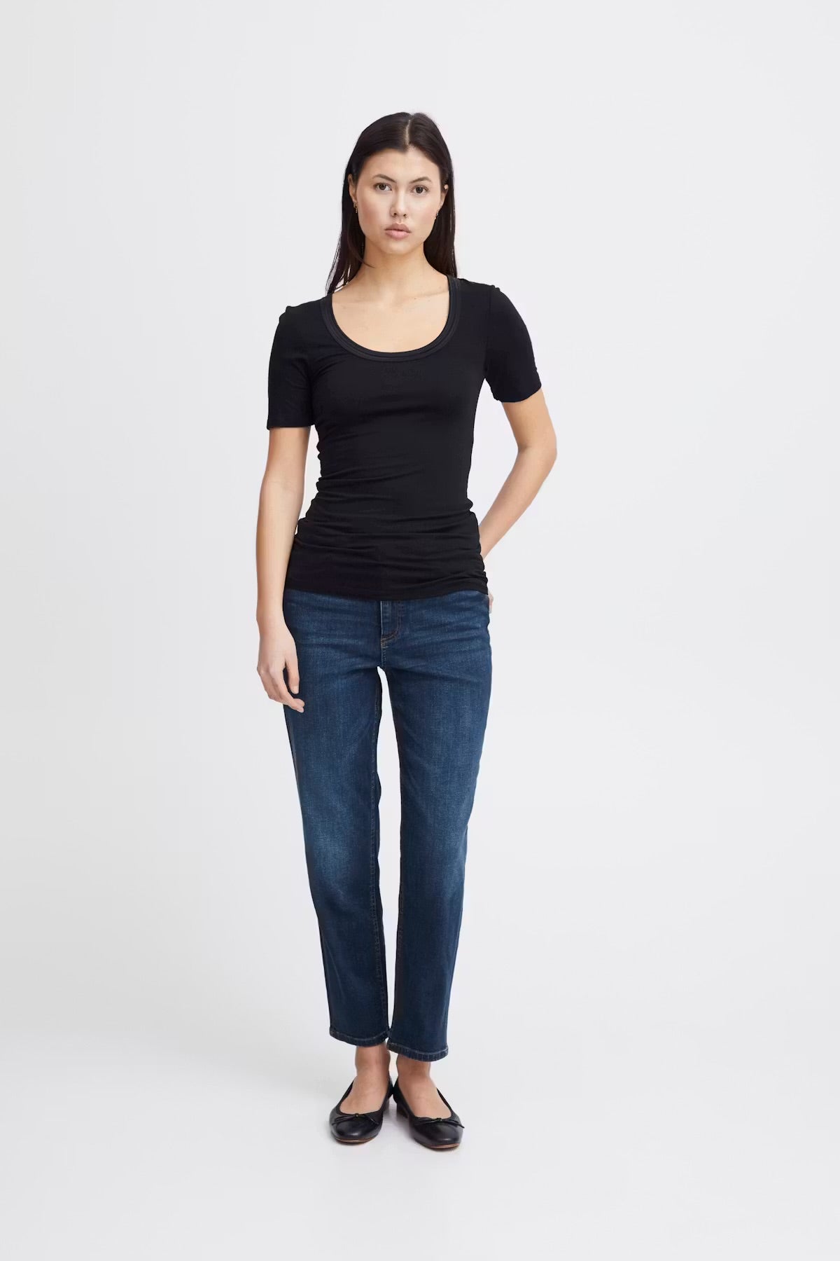 Ichi Twiggy Raven Cropped Jeans In Dark Blue