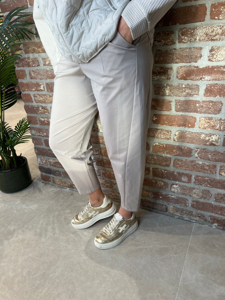 Deck By Decollage Pull On Trousers In Taupe