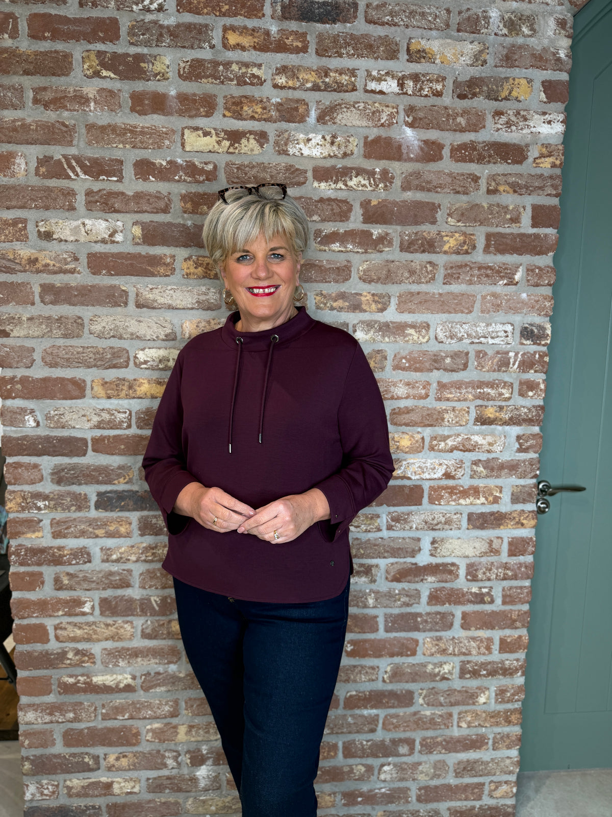 Funnel Sweatshirt with toggles in dark Bordeaux