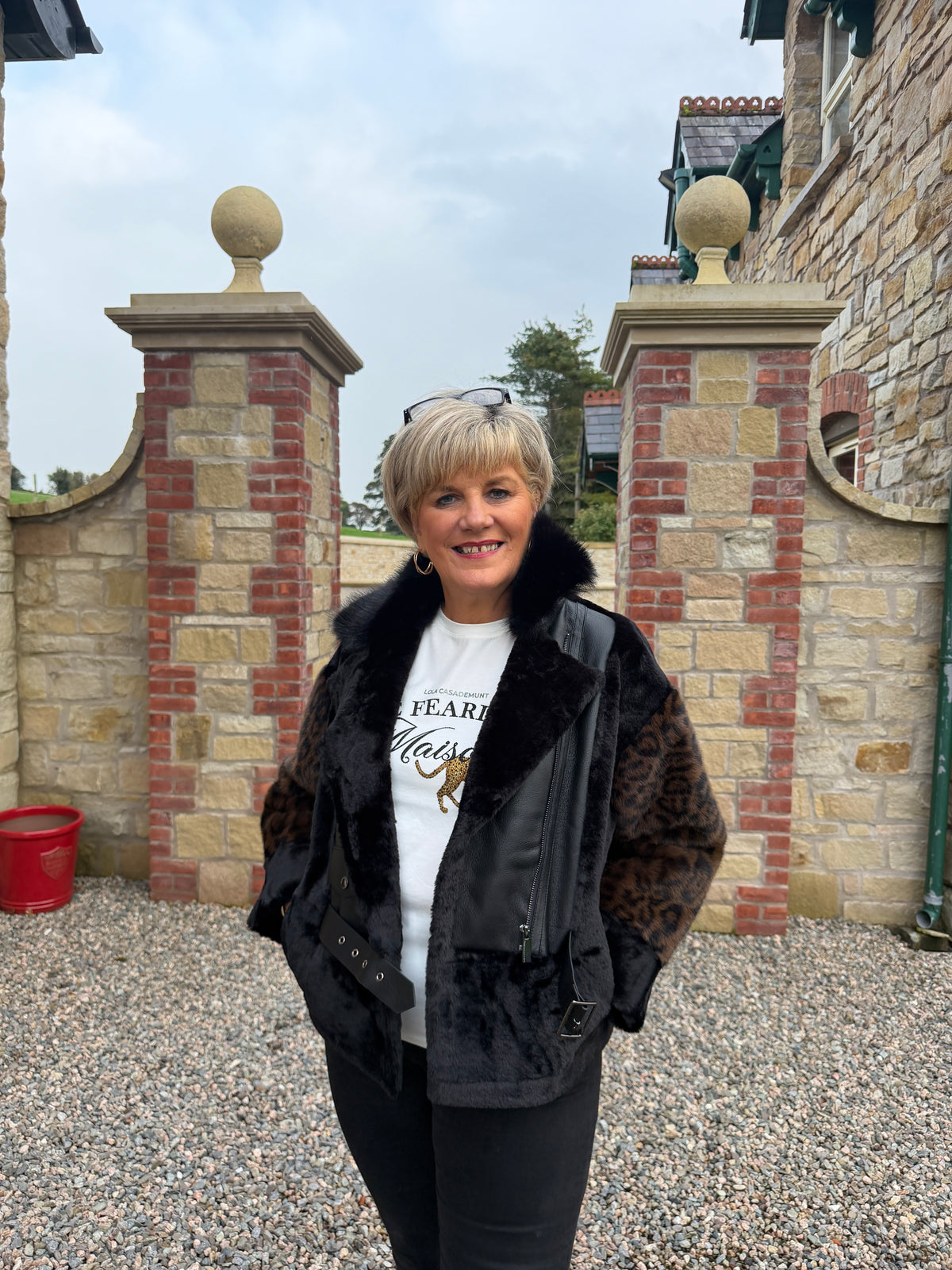 faux fur contrasting coat in black & brown