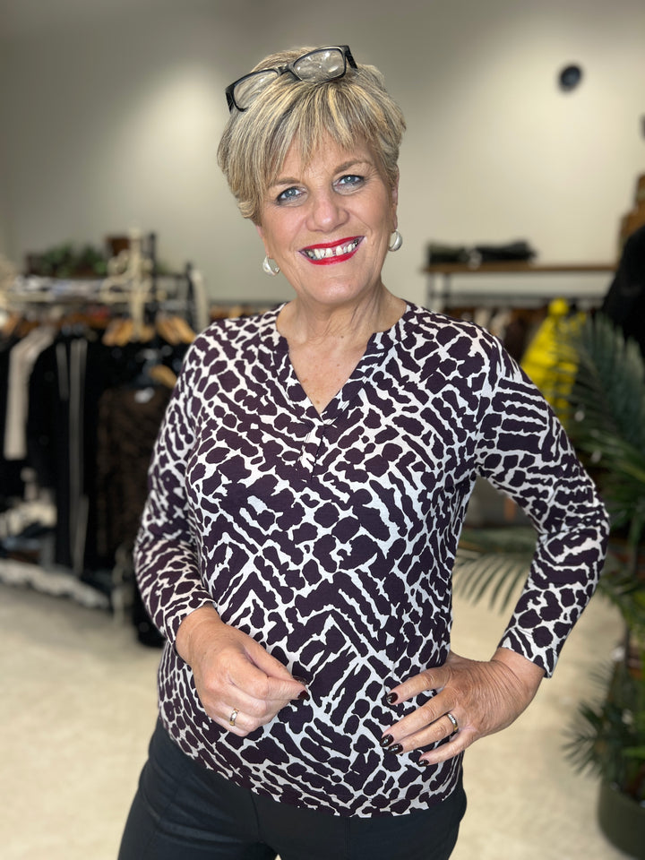 Cecil Split Neck Top In Eggplant Red