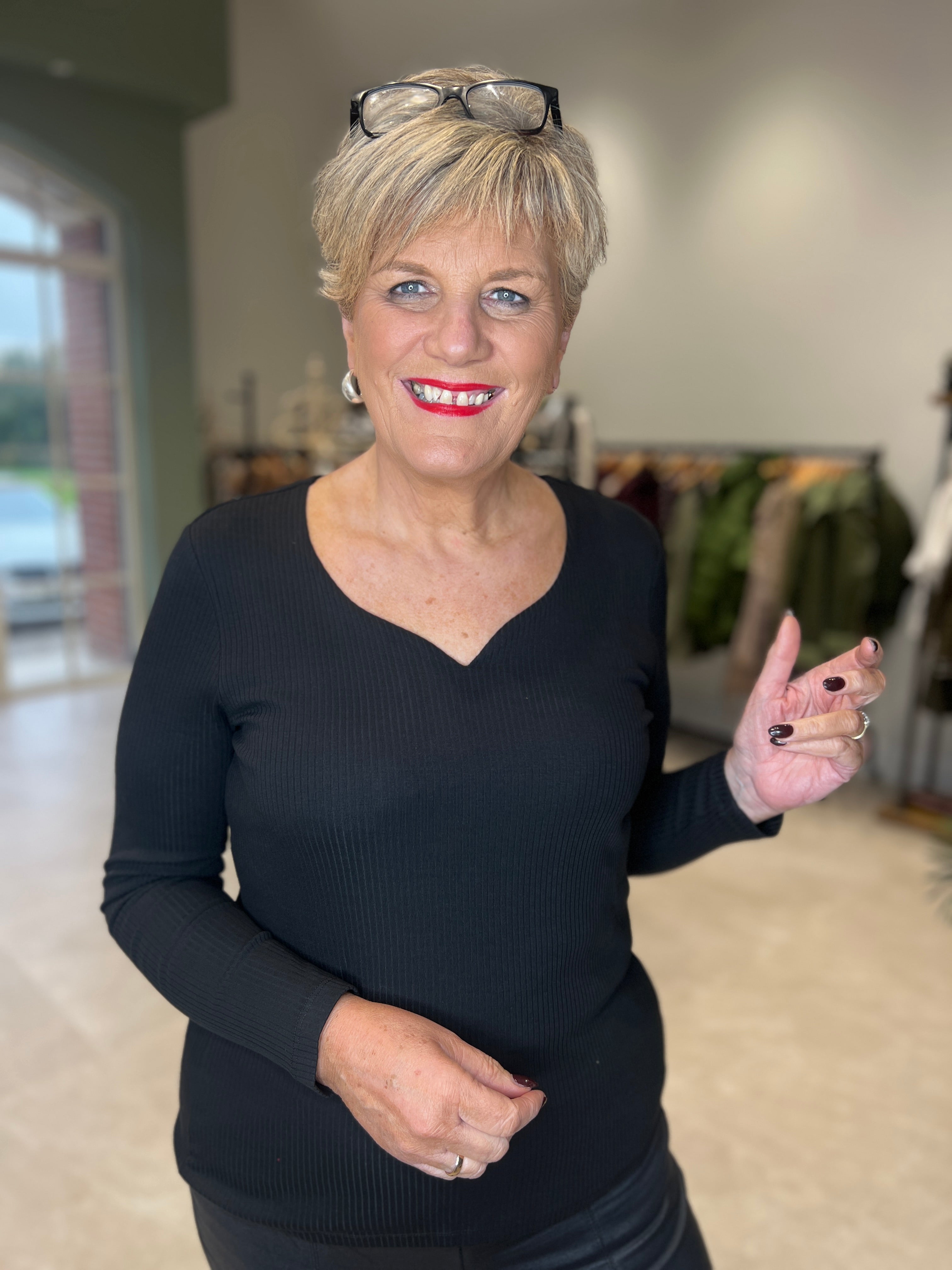 Street One Ribbed Heart Neckline Top In Black