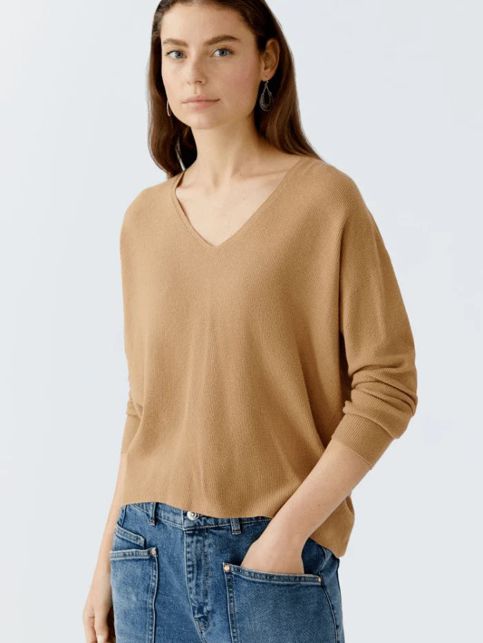 Oui Freyja Fine Knit Pullover In Salty Carmel