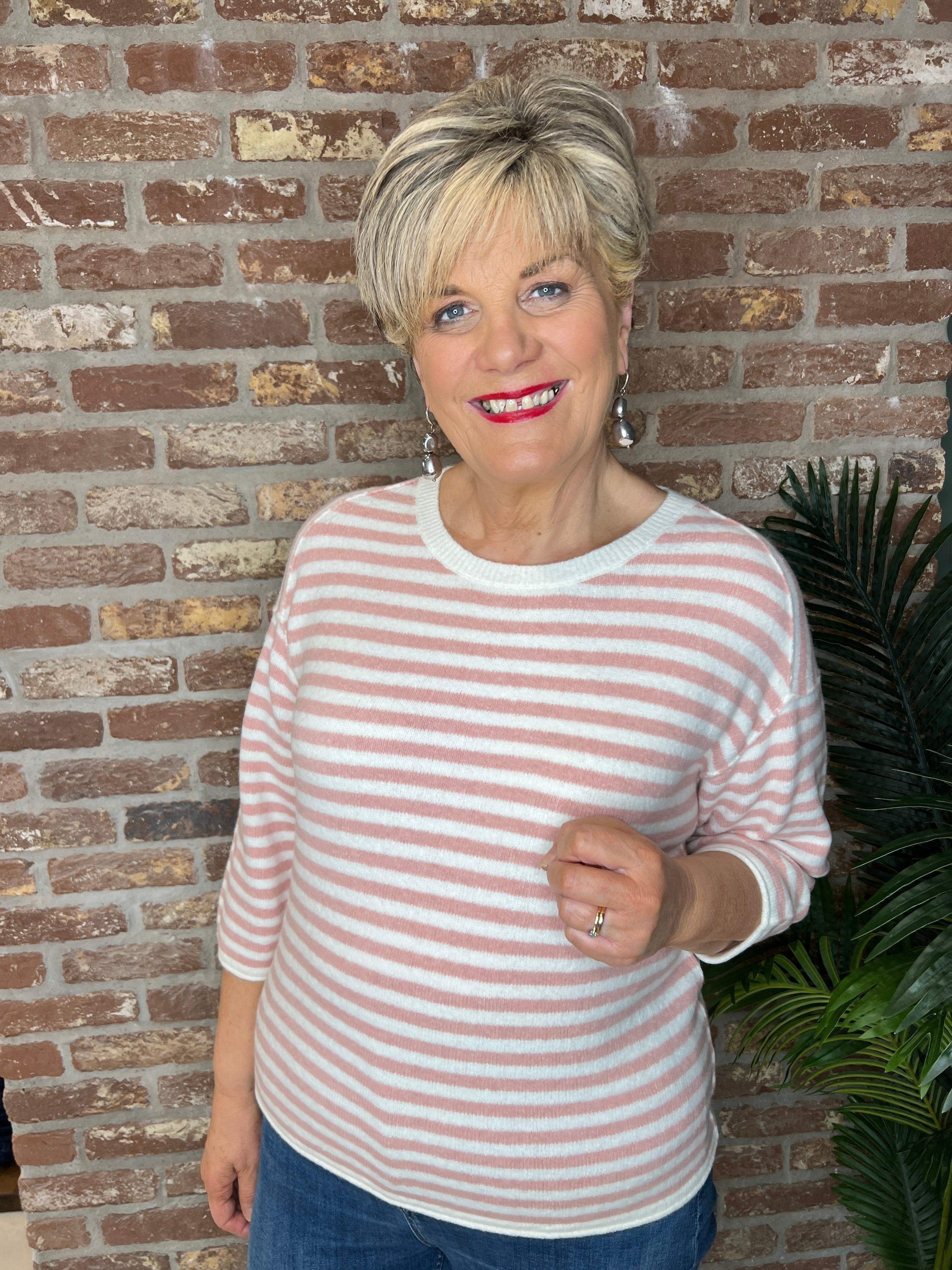 Oui Striped Pullover In White & Pink