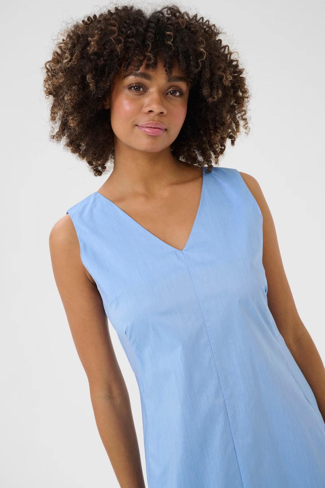 Culture Cunovi Sleeveless Dress In Forever Blue