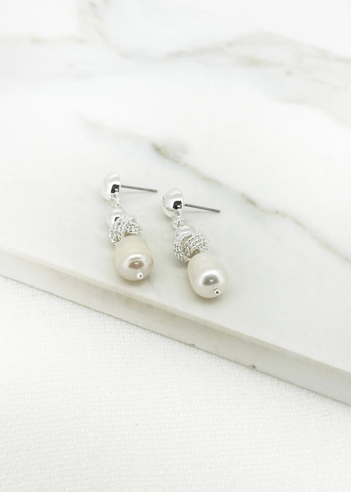 Envy knot & pearl Dropper Earrings In silver