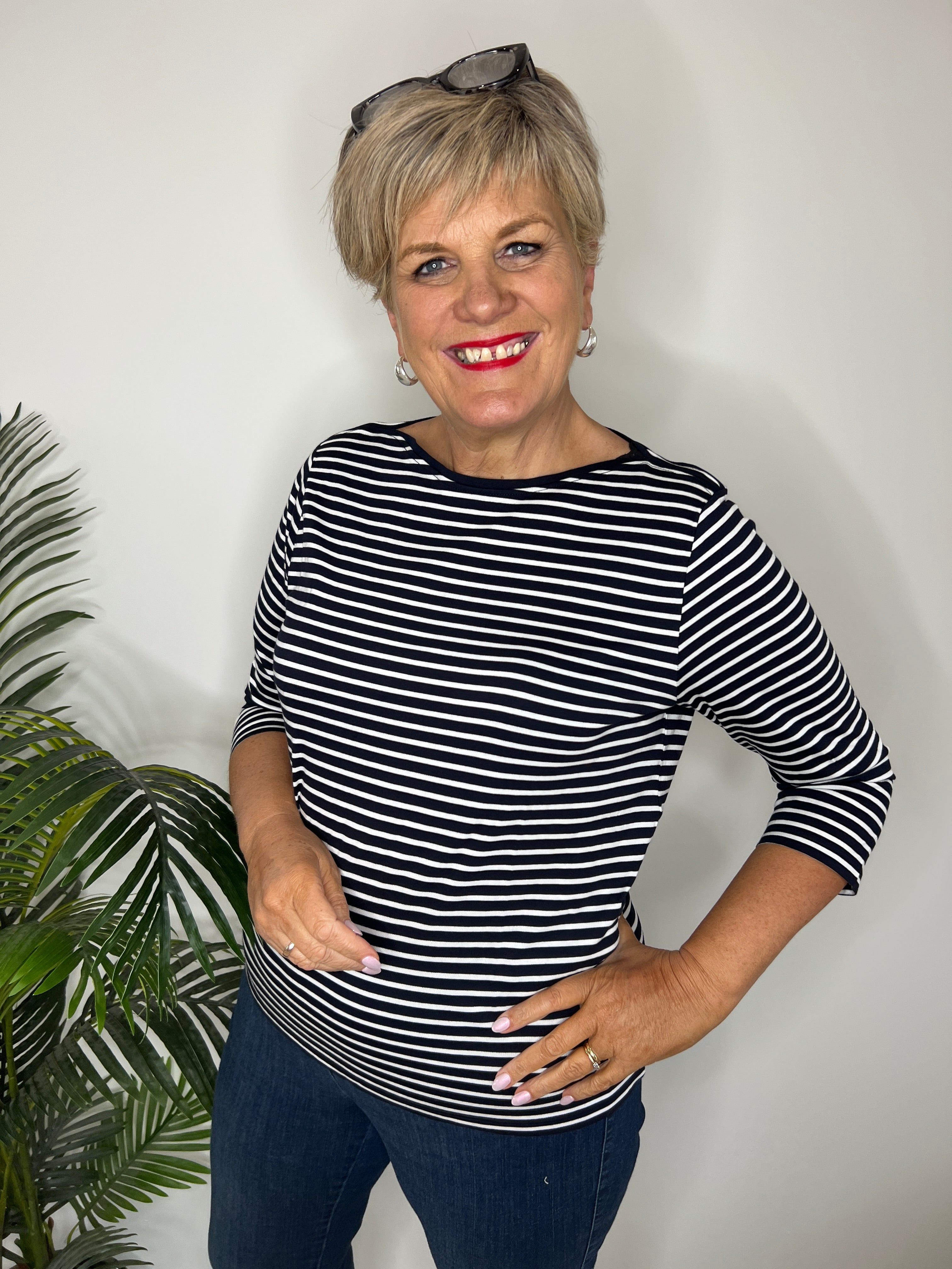 Cecil Striped Top In Navy