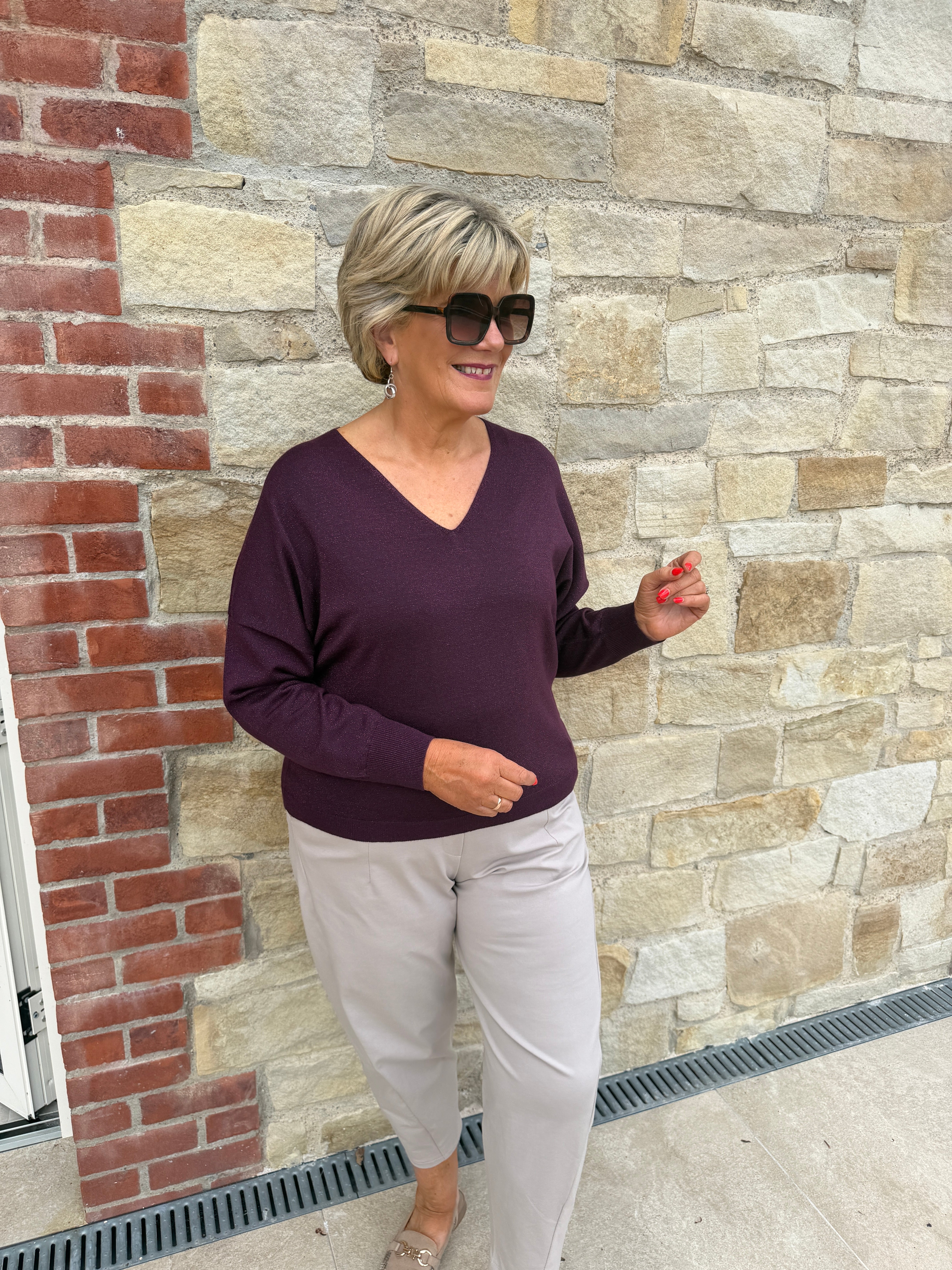 Nümph Lurex v-neck polo in fig