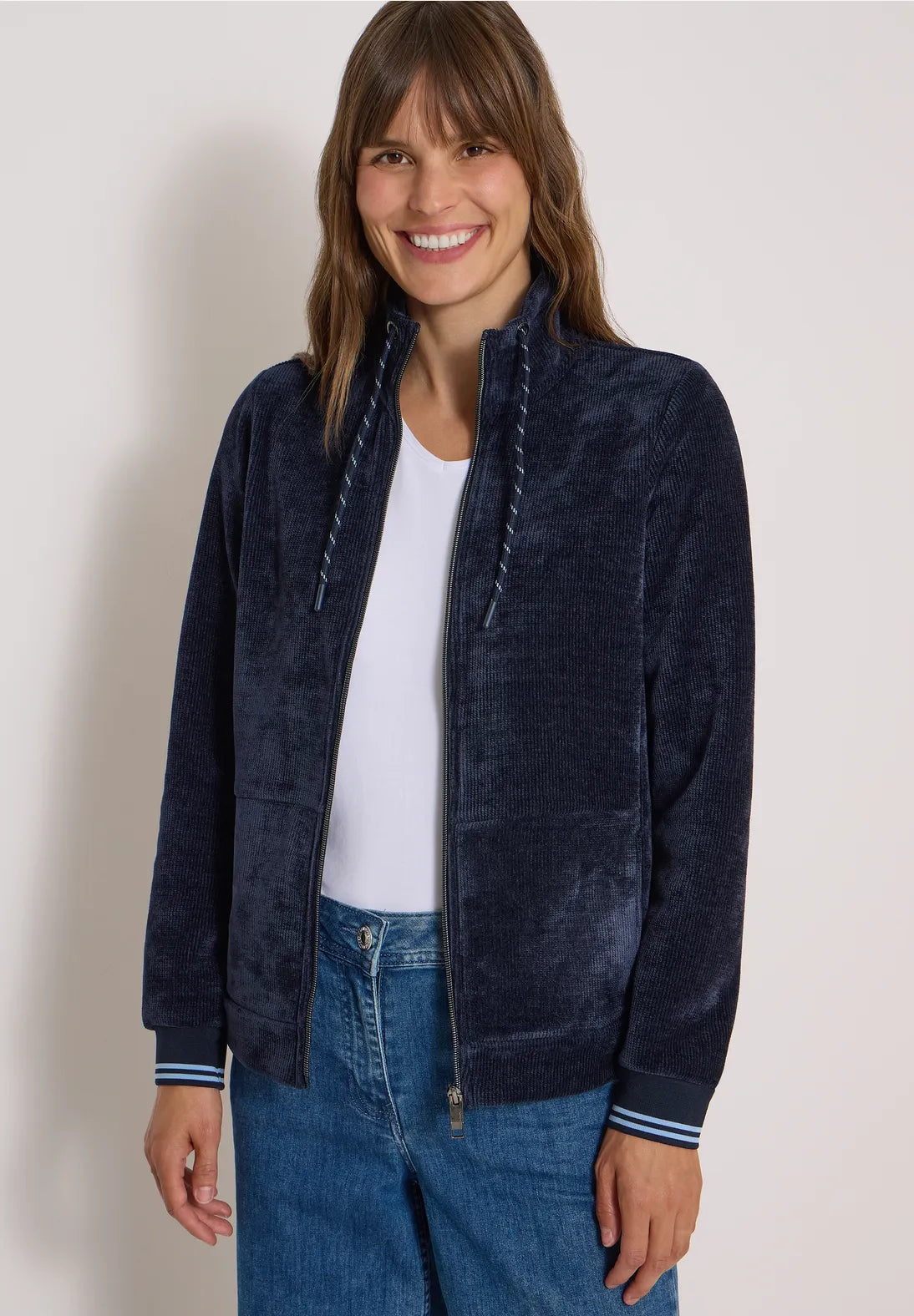 Soft cord jacket in urban dark navy