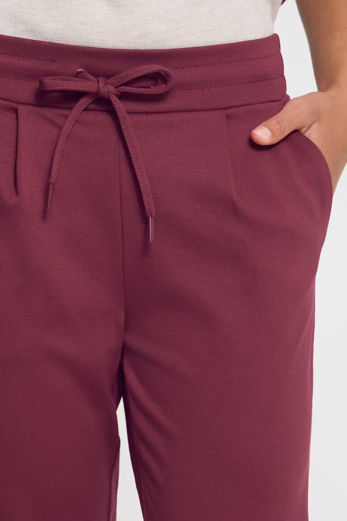 Ichi Ikate Tapered Trousers In  Rhododendron