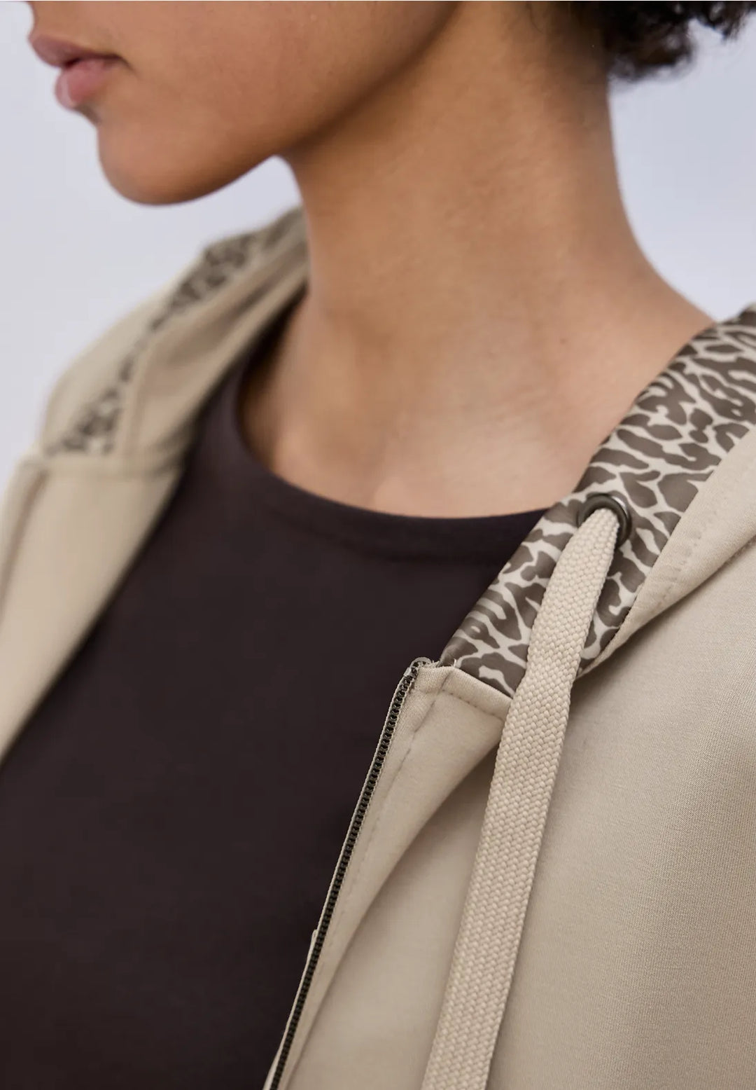 Street One Silk Look Jacket In Cotton Beige