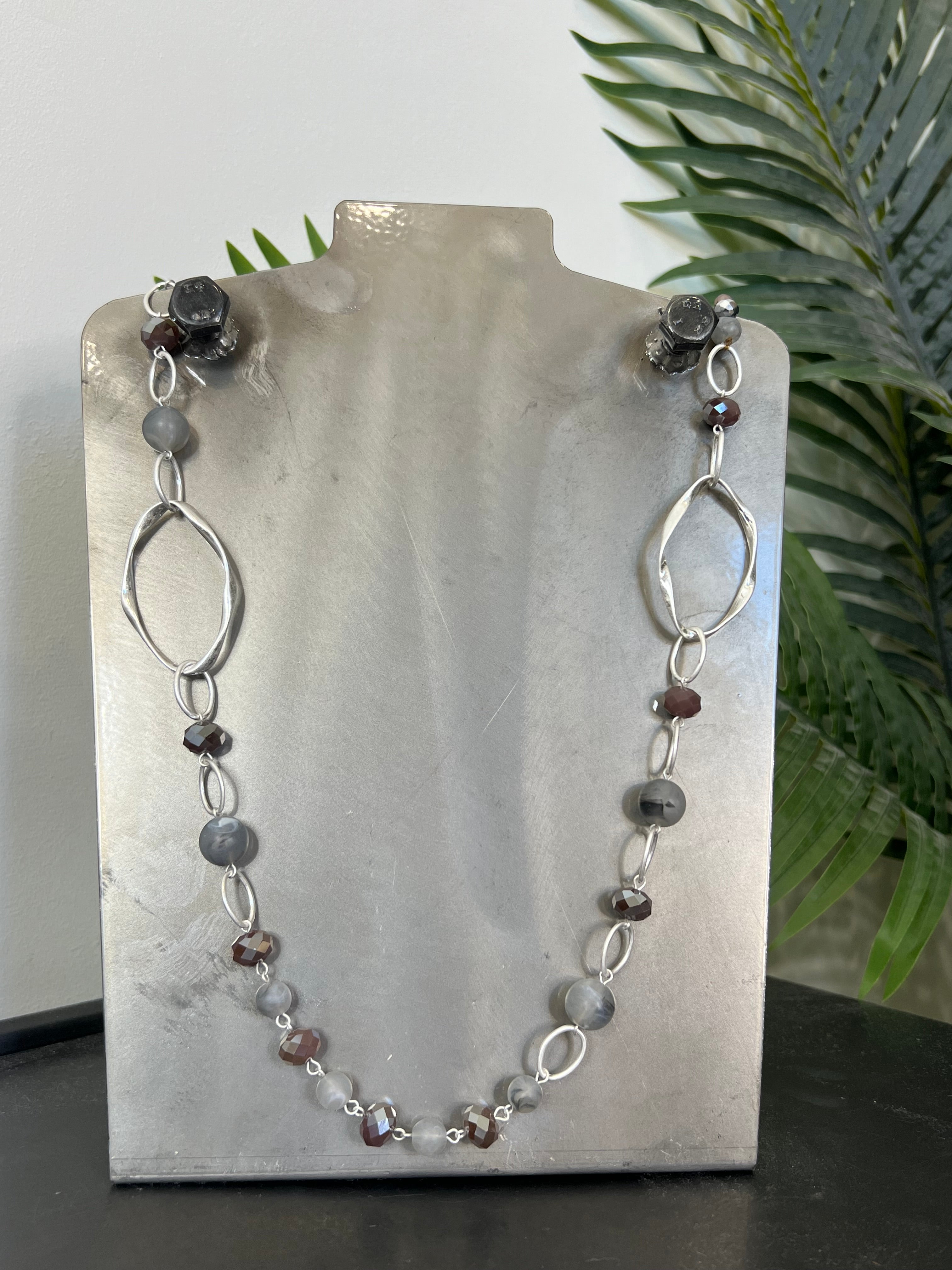 Eliza Gracious Beaded Necklace In Grey