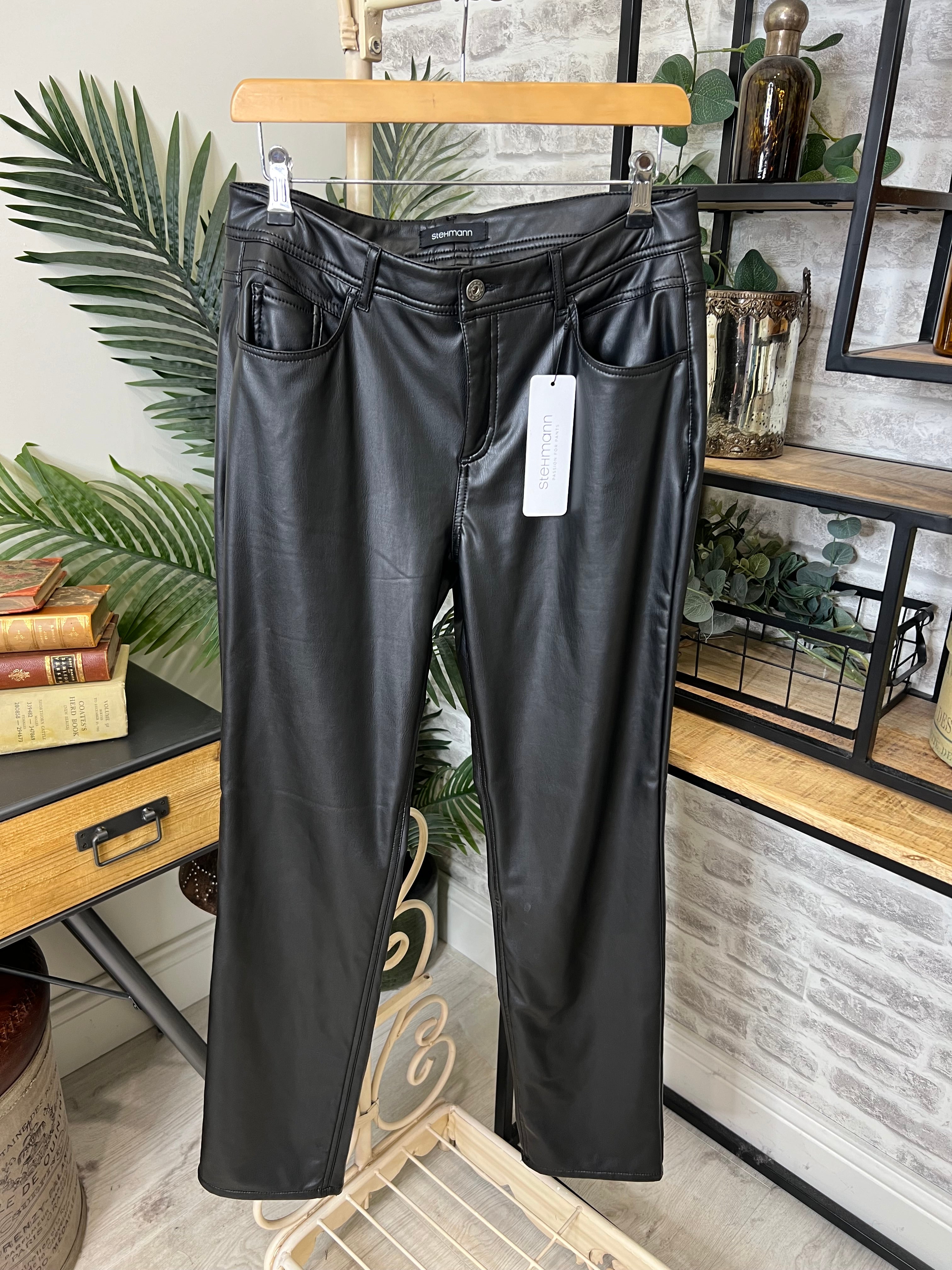 Stehmann Mellina Pleather Trousers In black