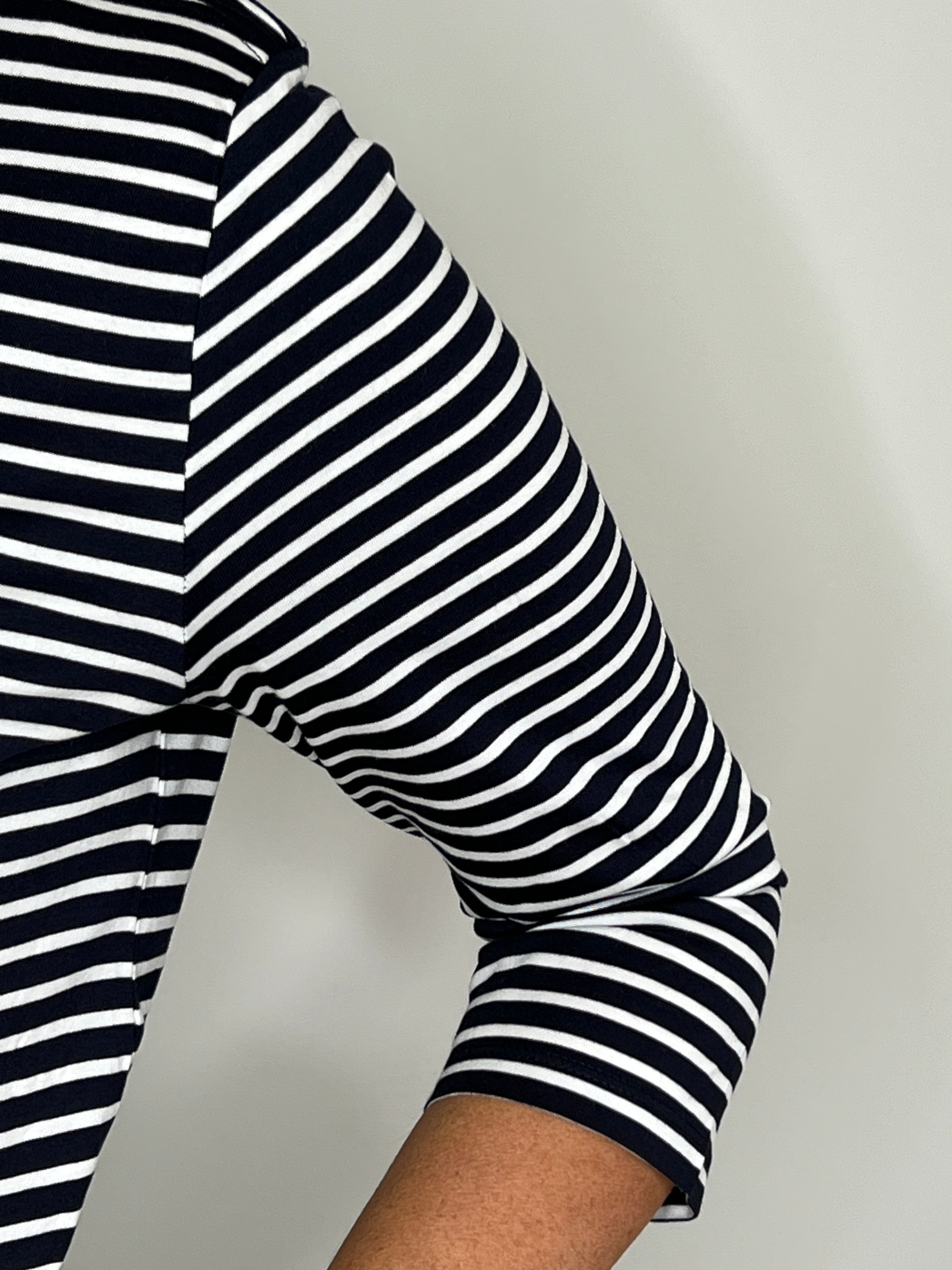 Cecil Striped Top In Navy