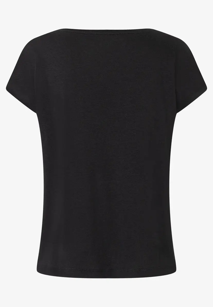 More & More Sequins T-shirt In Black