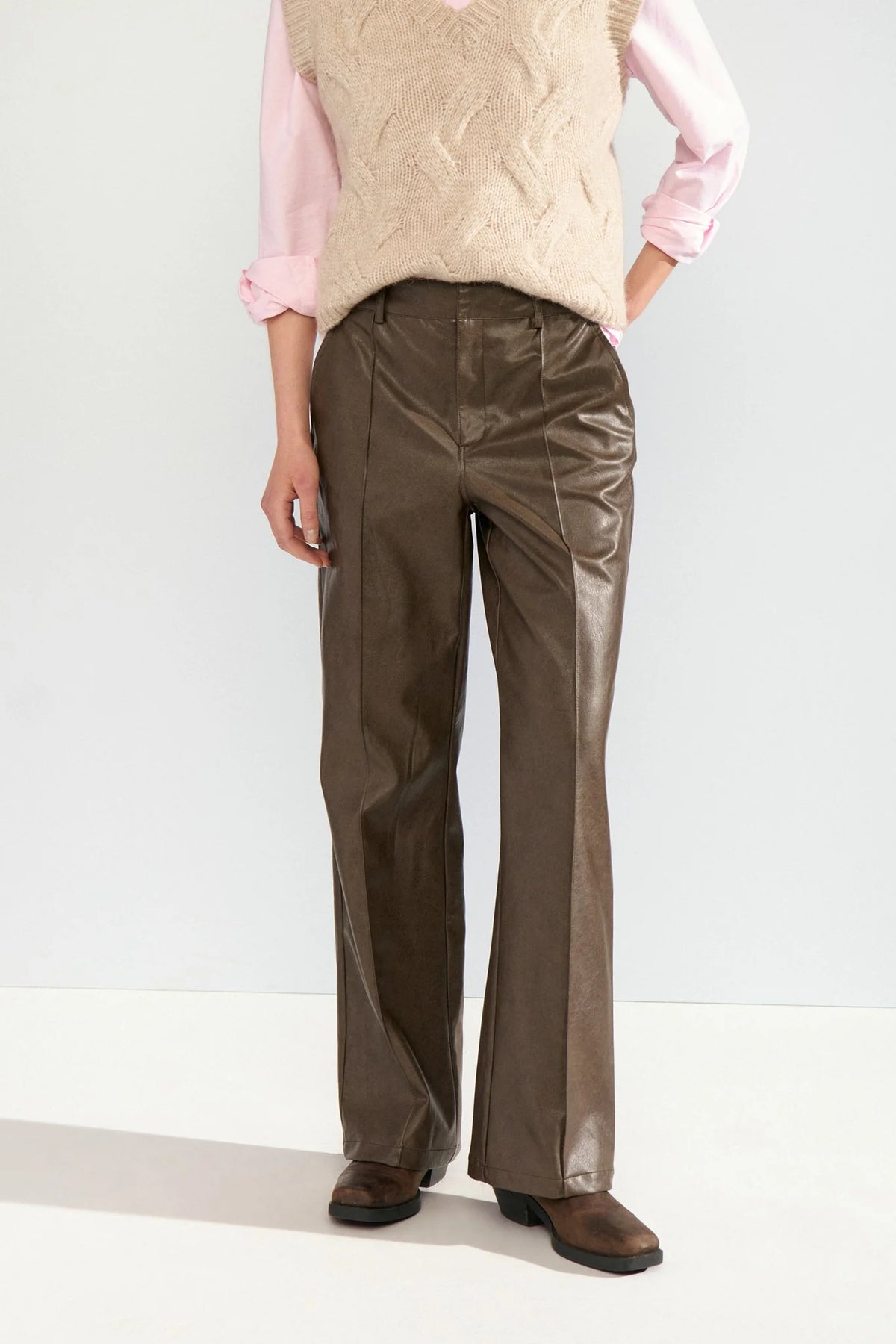 Nümph Nudorith Pu trousers in black coffee