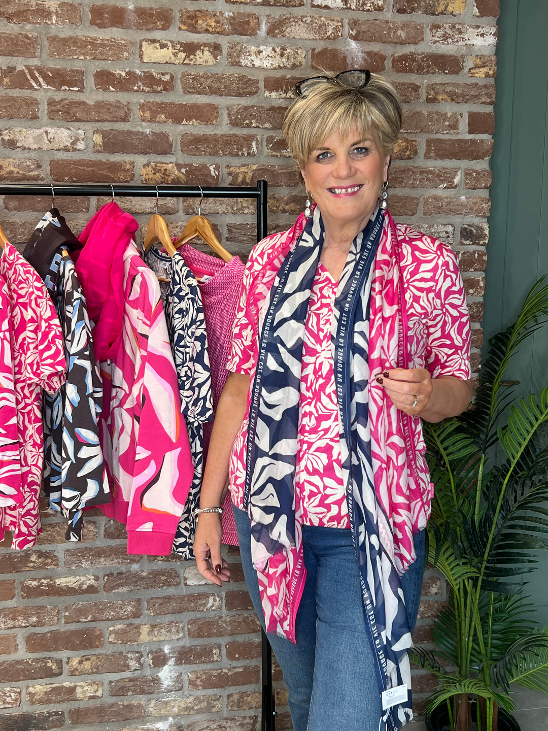 Cecil Multi v-neck Top In beetroot pink