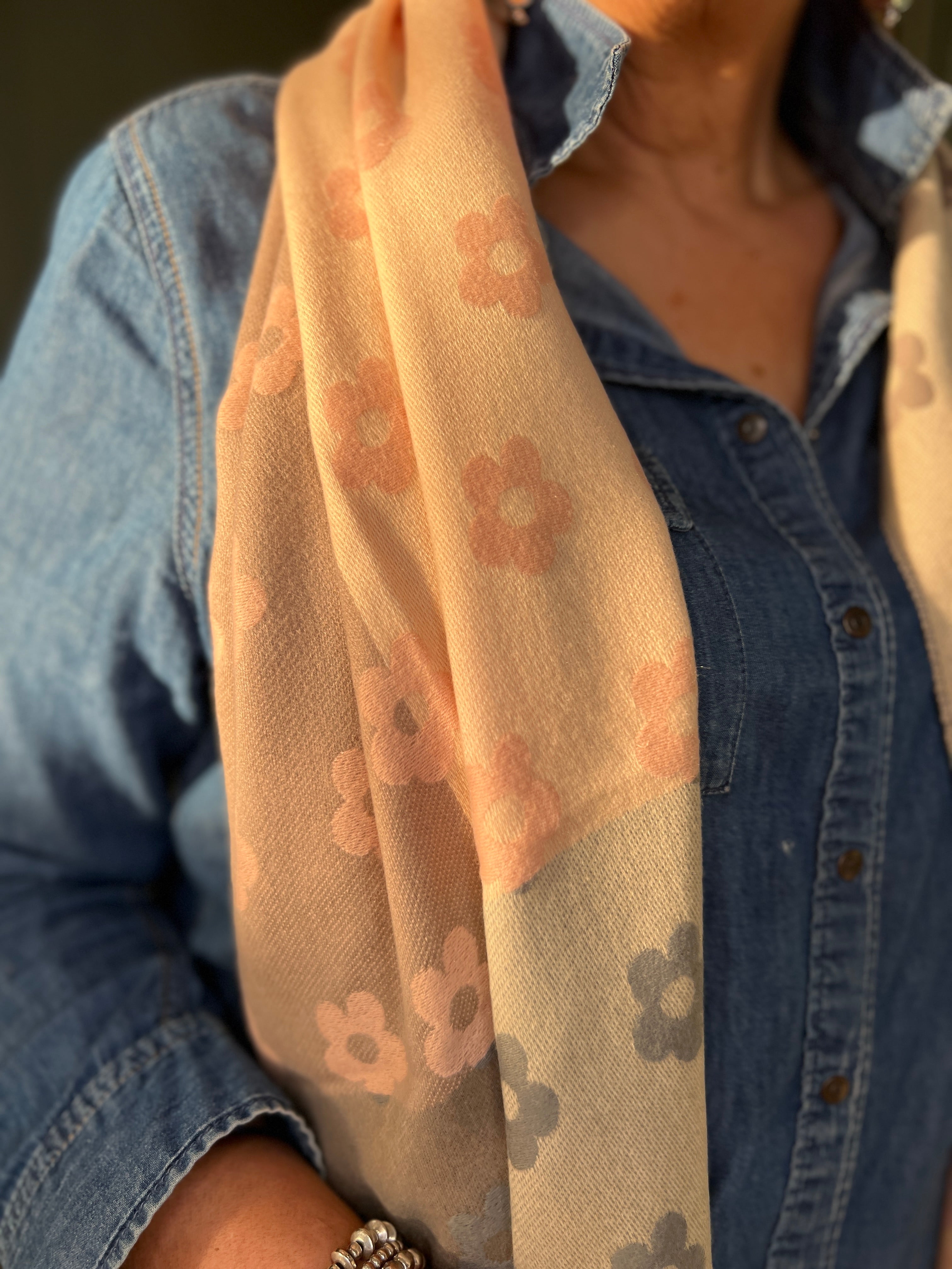 Sophie Little Flowers Scarf In Pink Multi