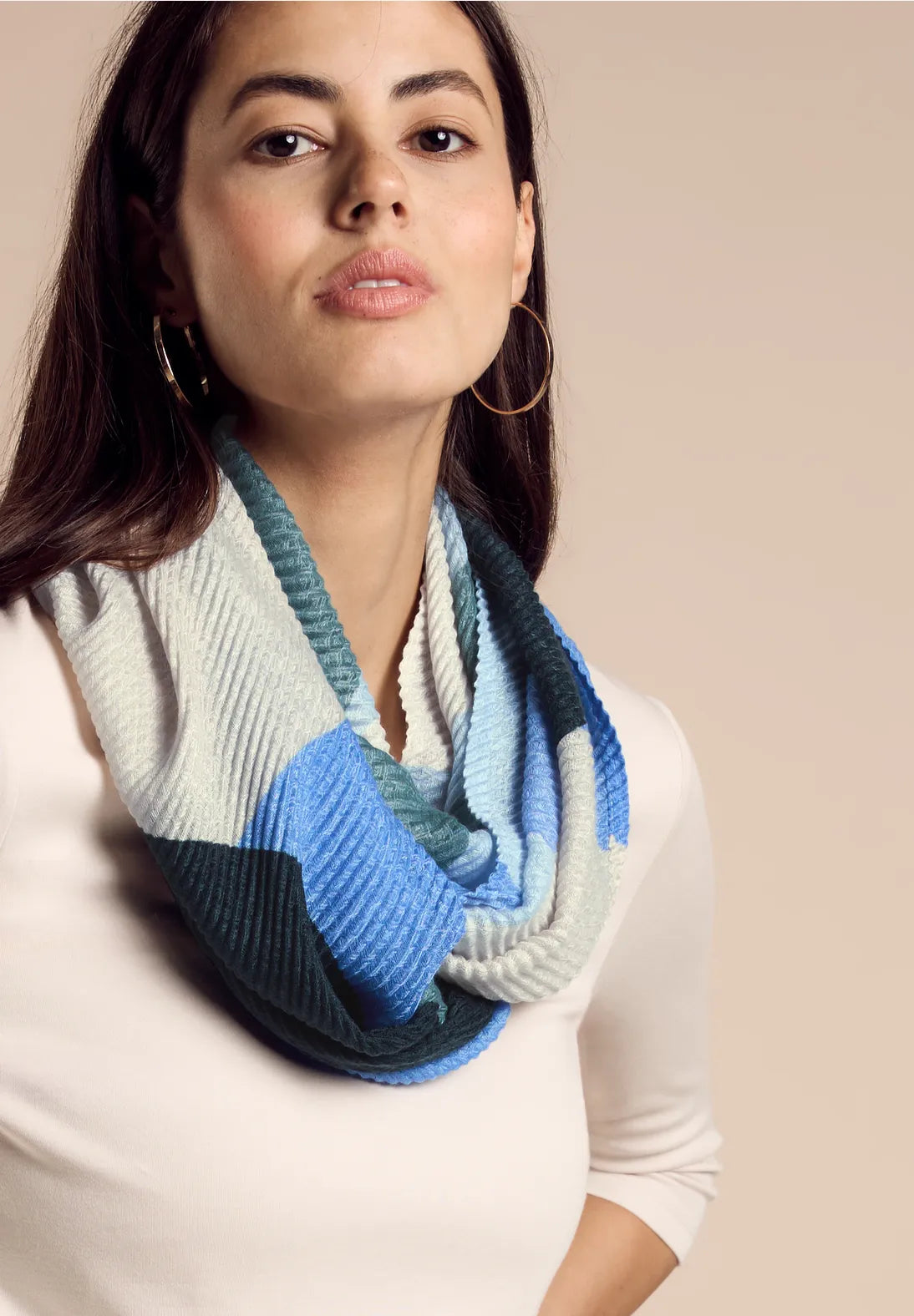 Street One Plissee Loop Snood In Multi